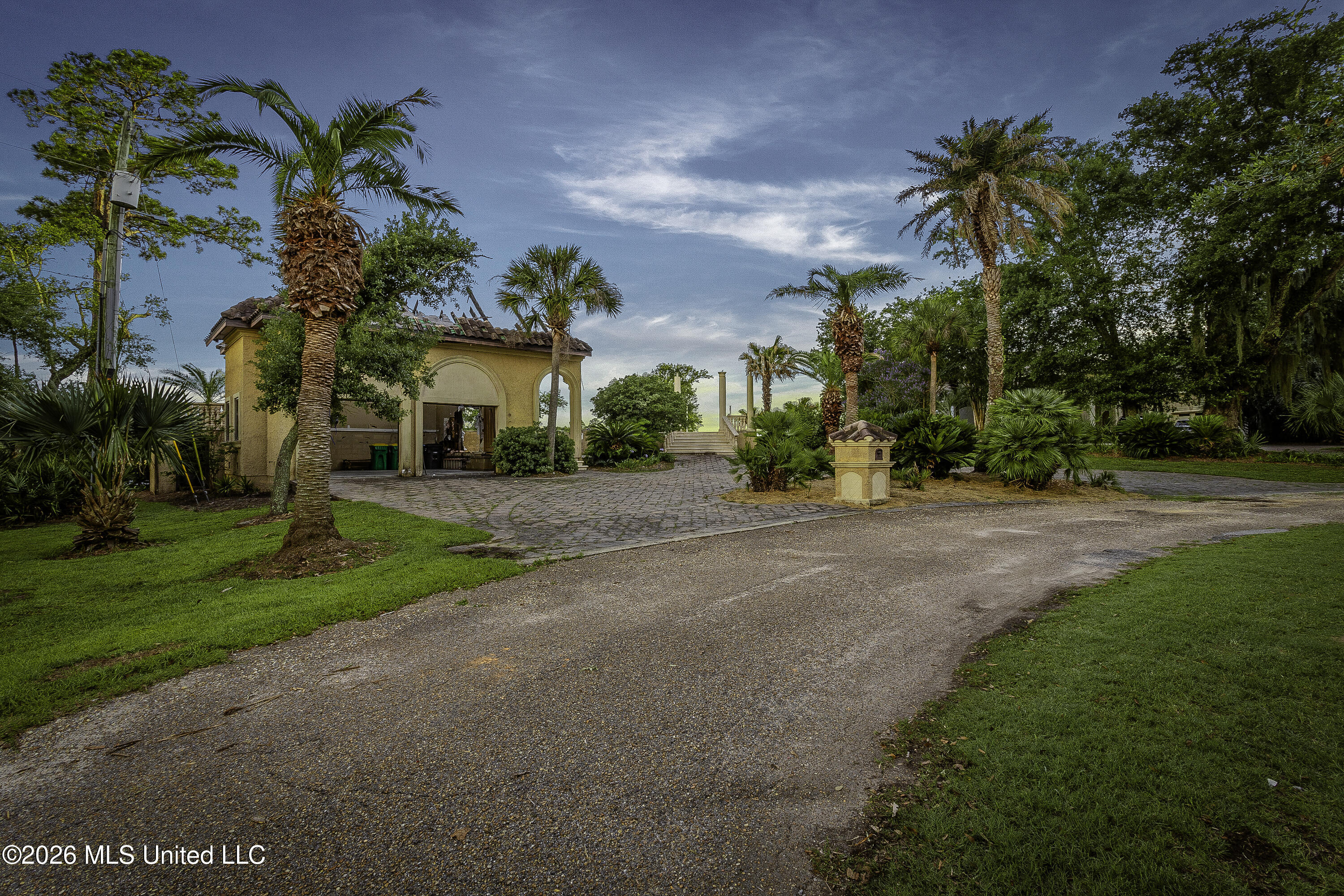 2804 Eagle Pine Drive Property Photo 5
