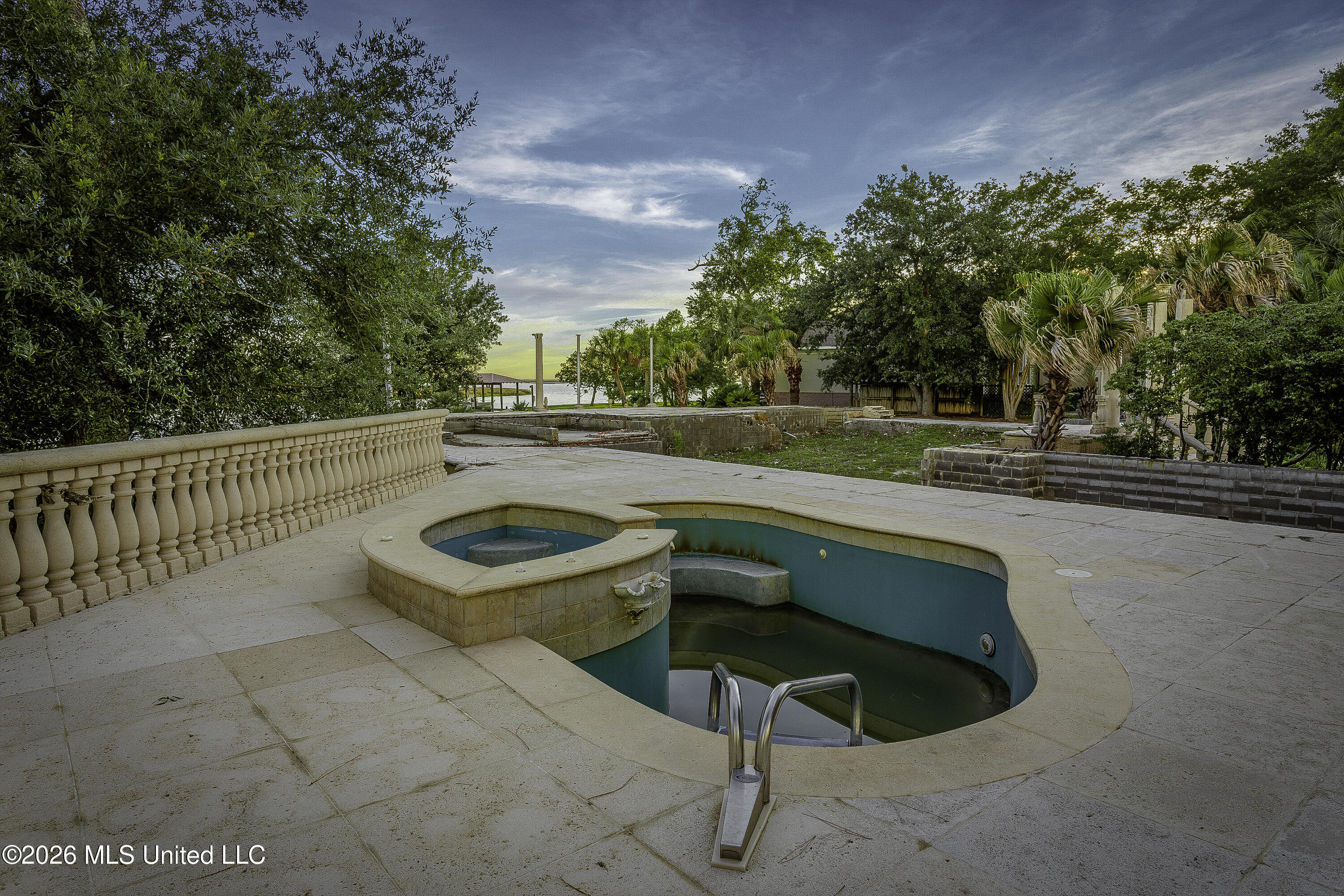 2804 Eagle Pine Drive Property Photo 34