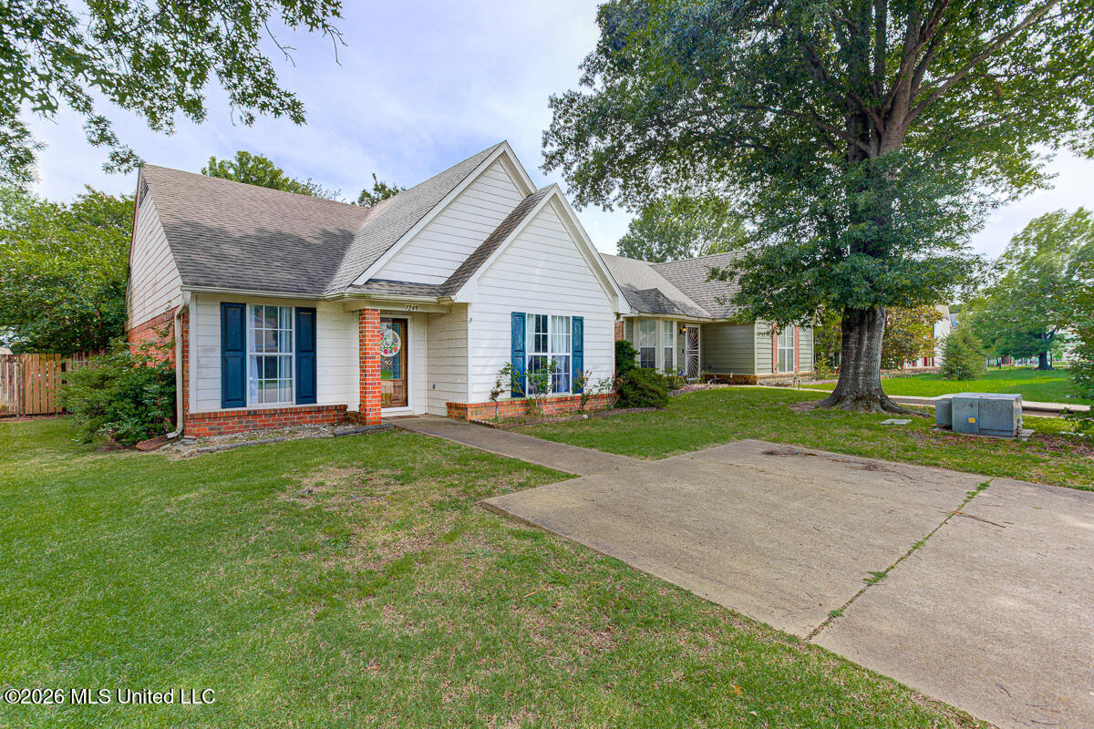 1249 Mcgowan Drive Property Photo 2