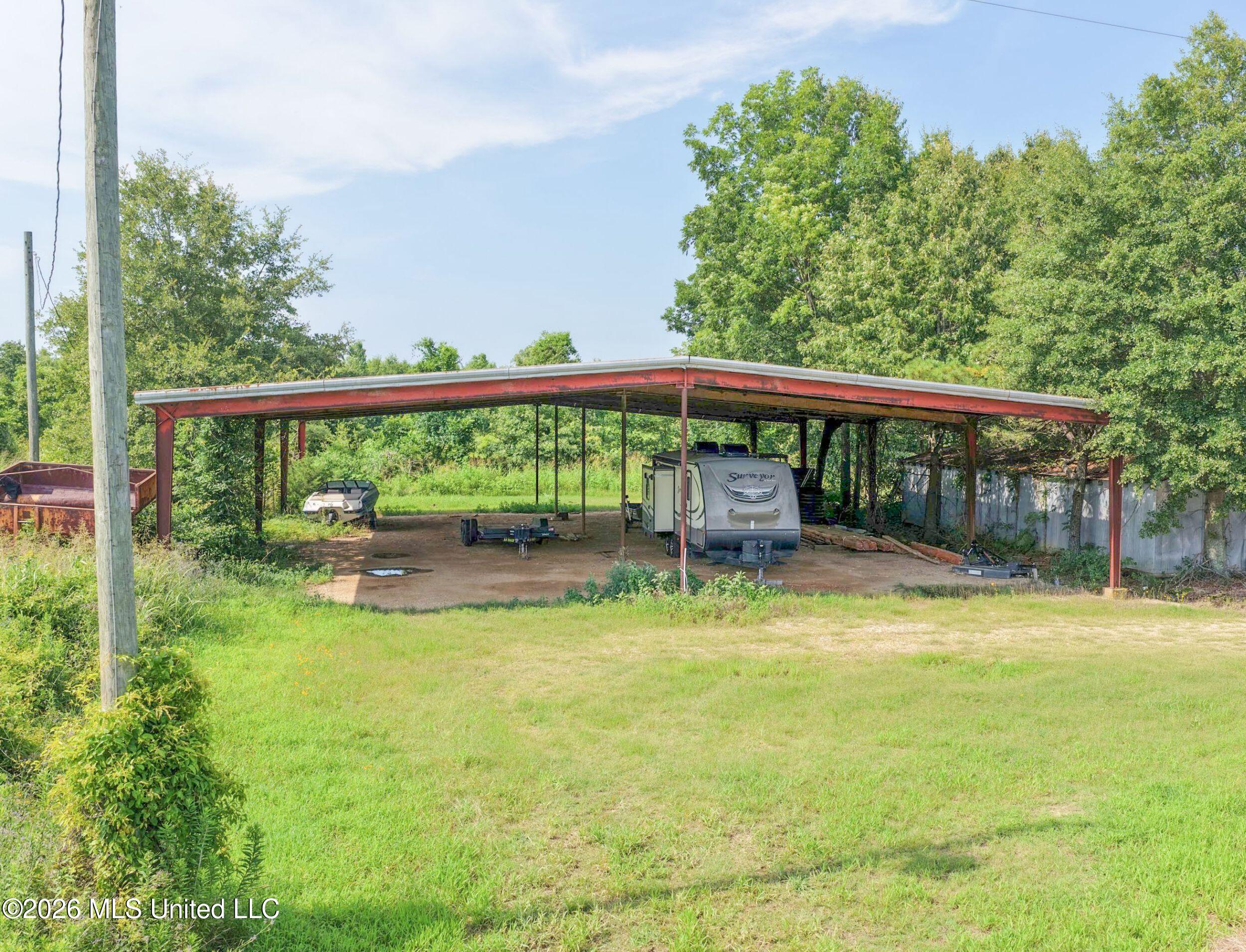 Dummyline Road Property Photo 14