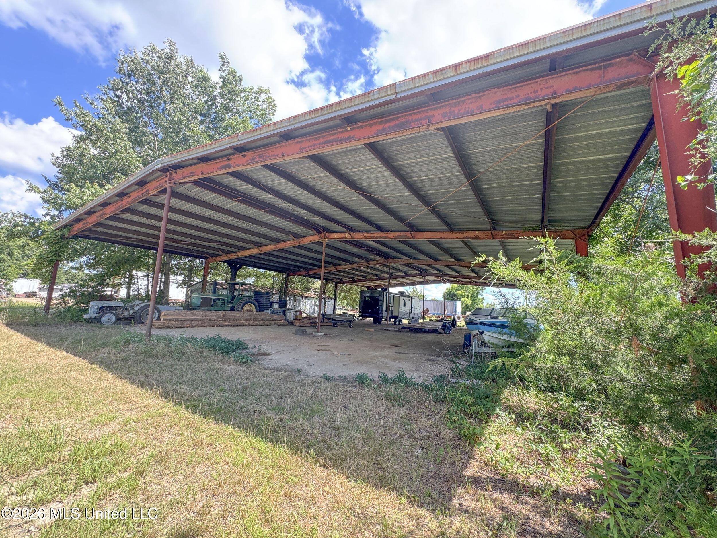 Dummyline Road Property Photo 19