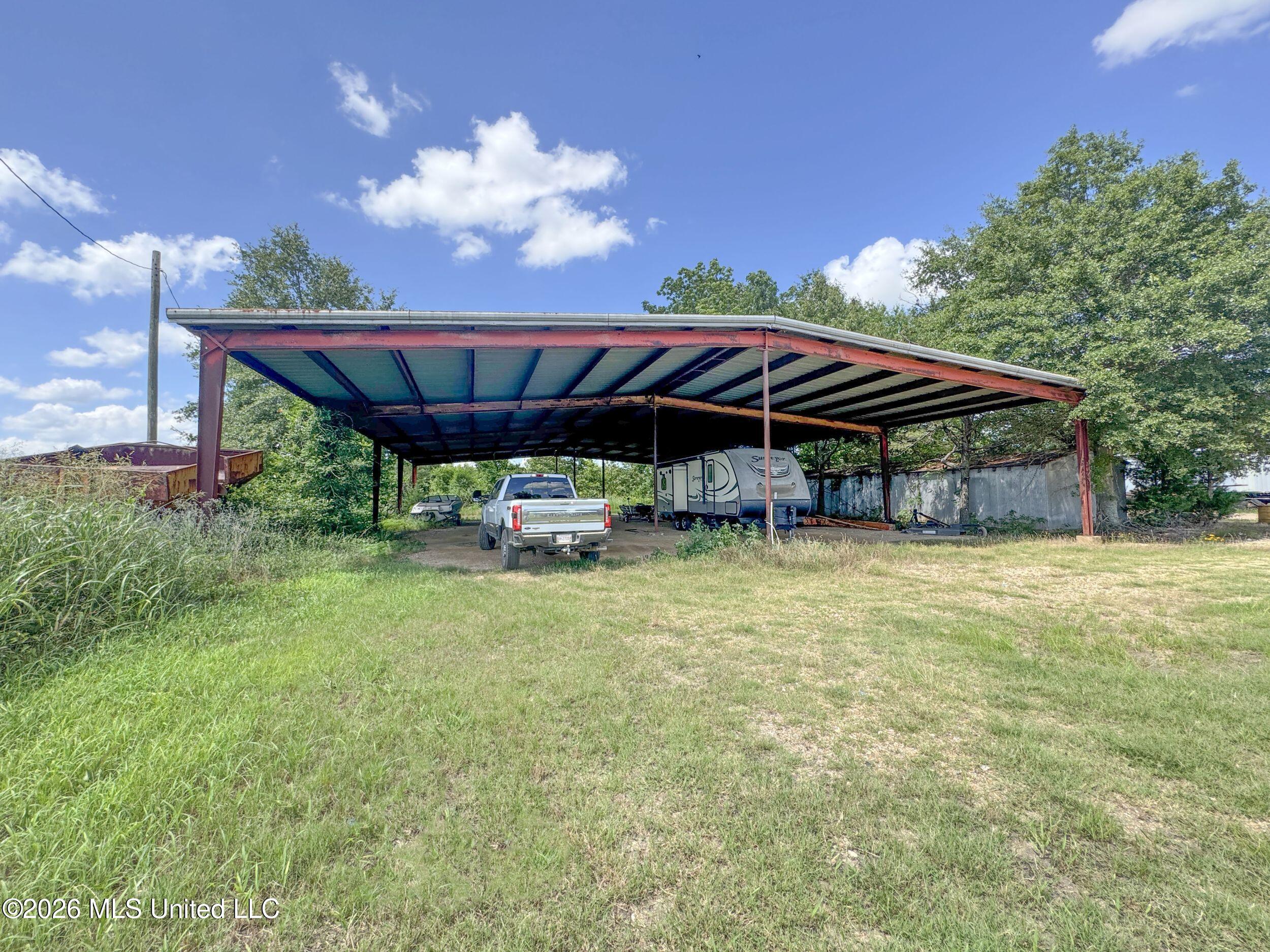 Dummyline Road Property Photo 61