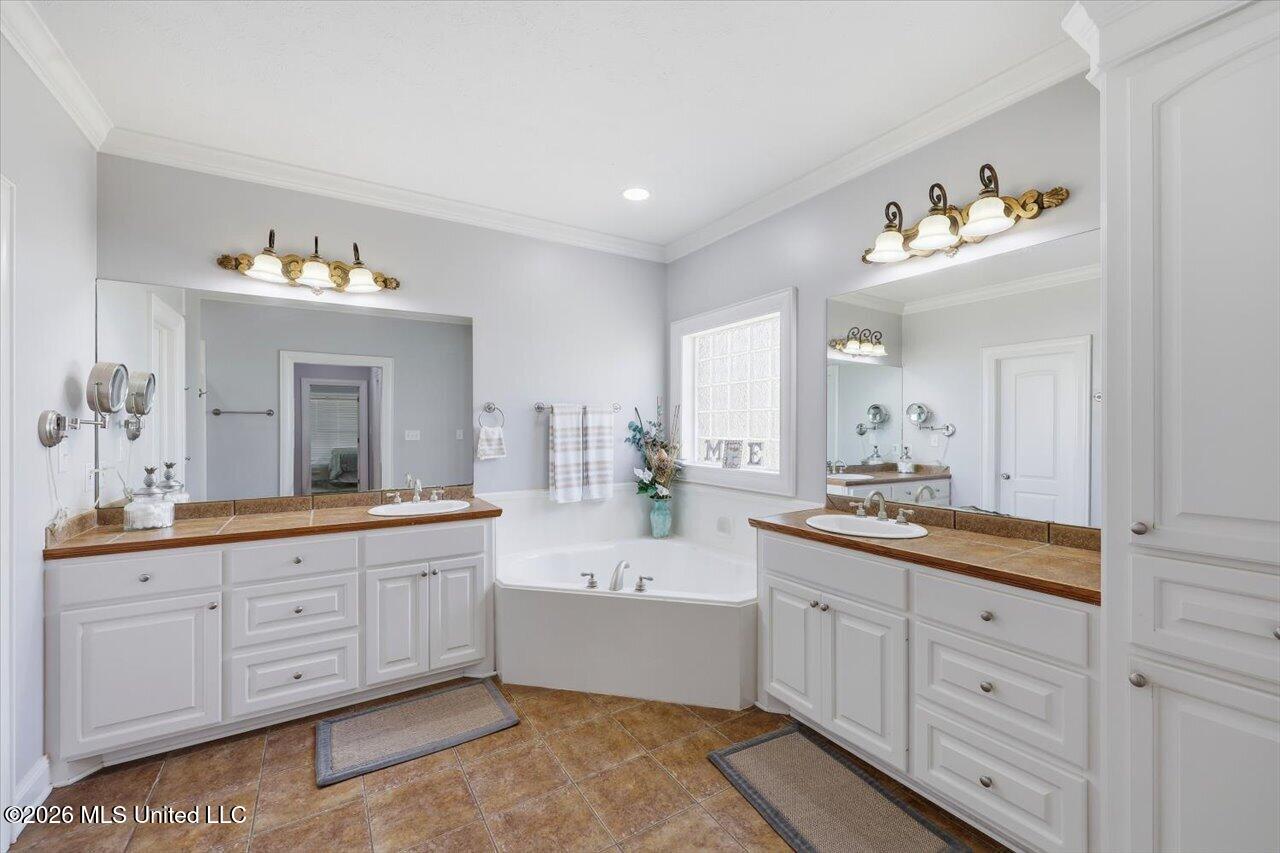 150 Sagefield Square Property Photo 37