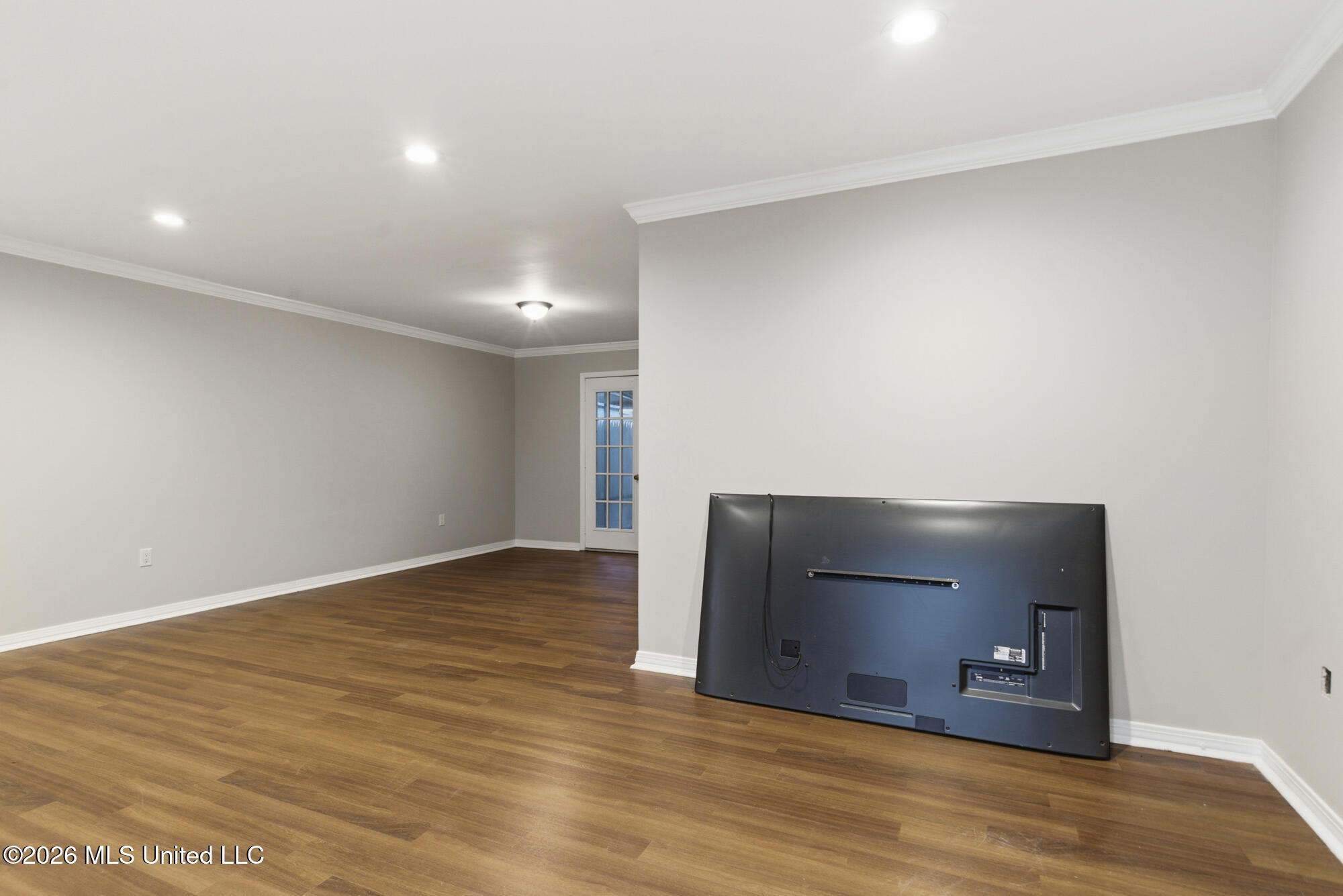 10 Independence Drive Property Photo 4