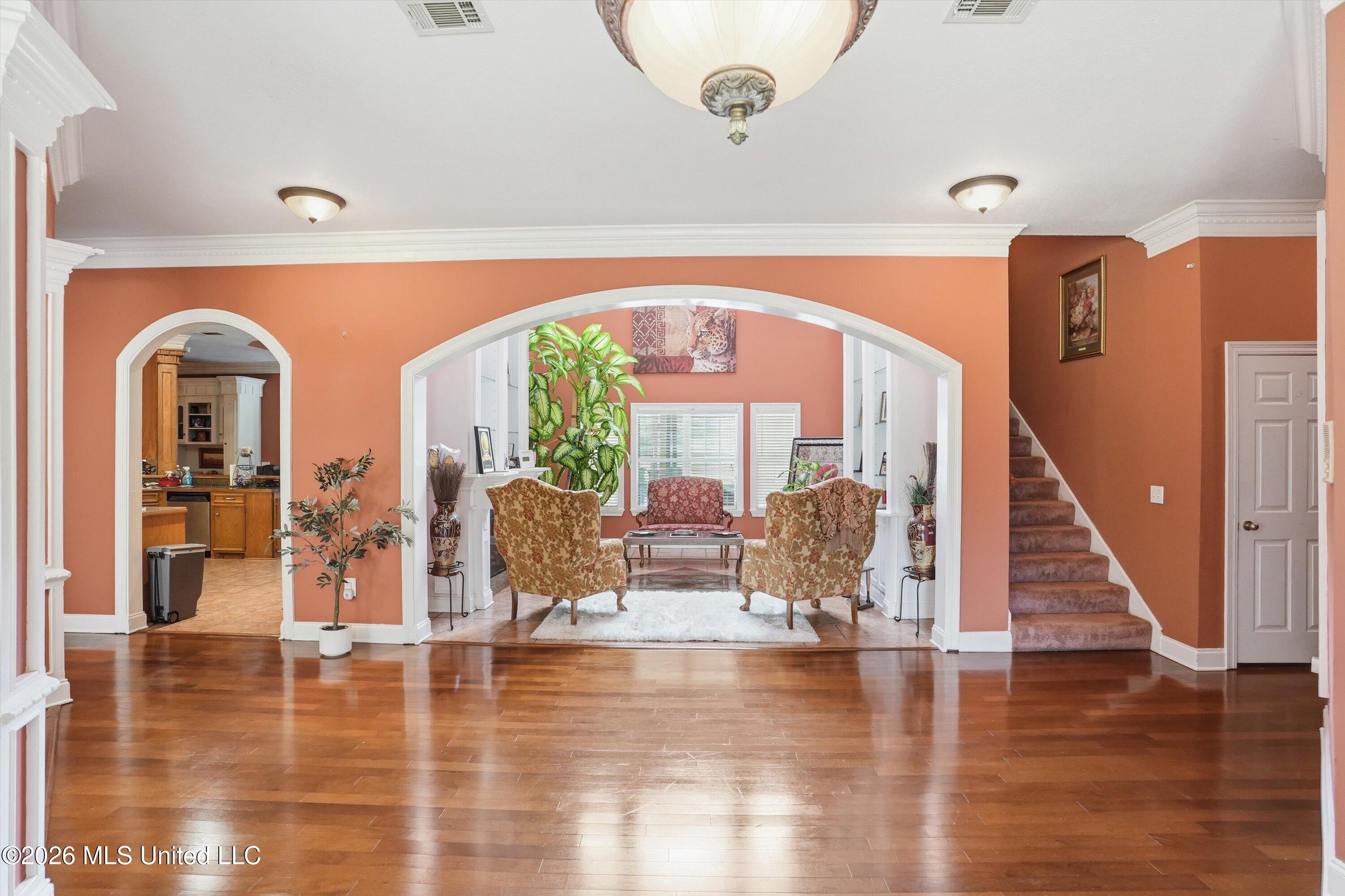 2044 Elizabeth Chapman Drive Property Photo 2