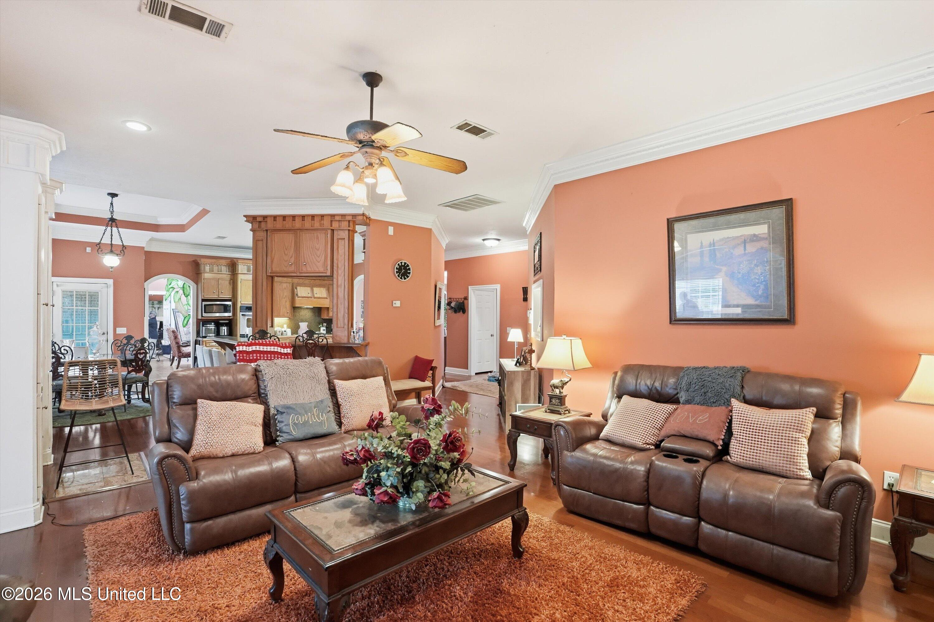 2044 Elizabeth Chapman Drive Property Photo 14