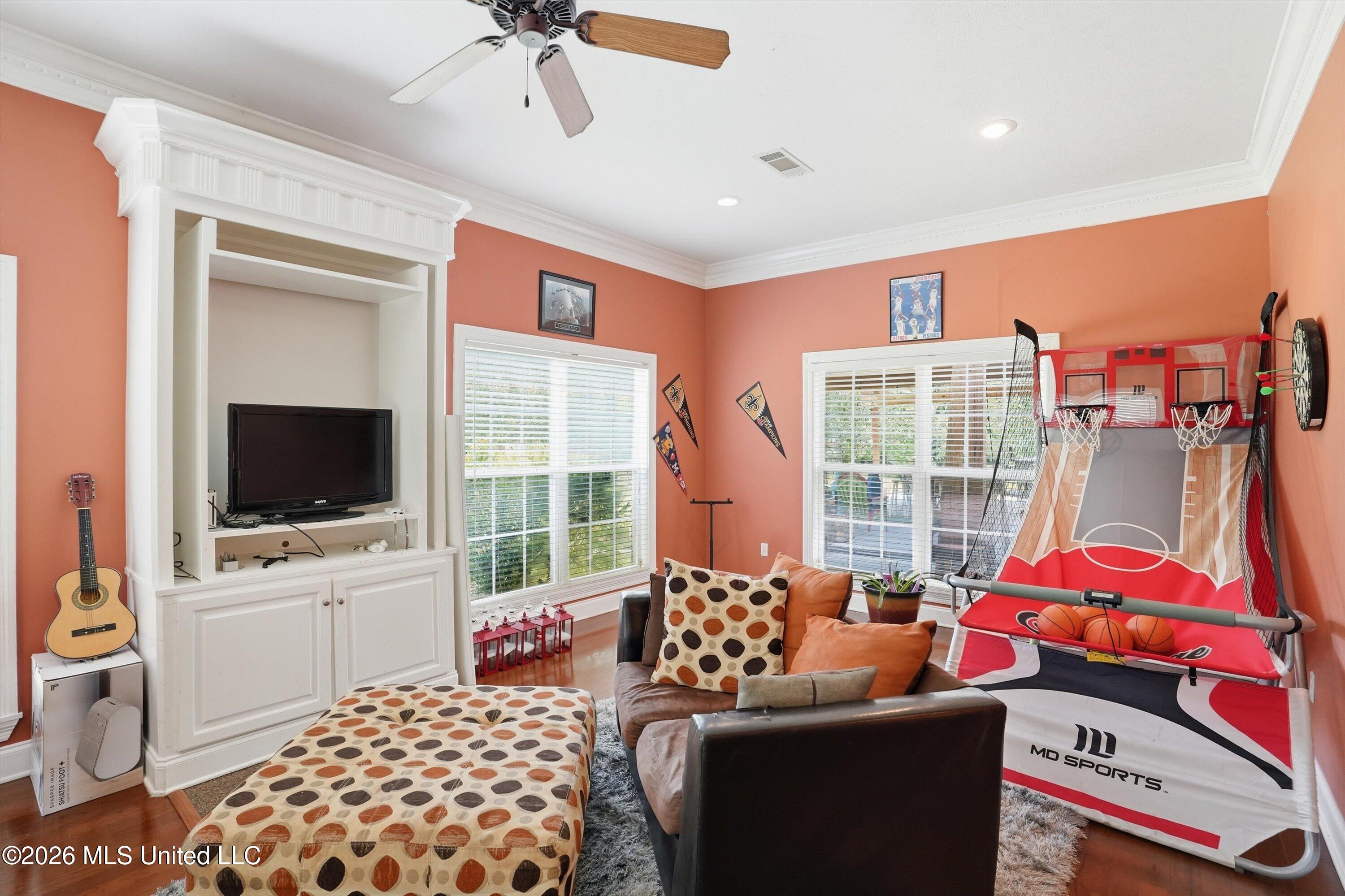 2044 Elizabeth Chapman Drive Property Photo 17