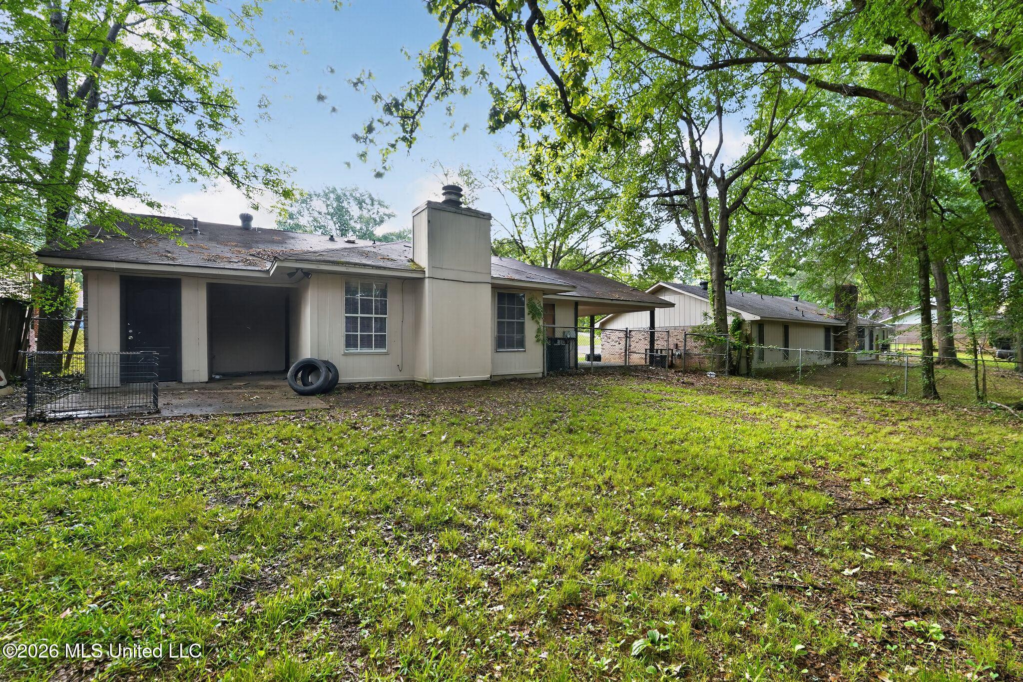 2137 Thousand Oaks Drive Property Photo 6