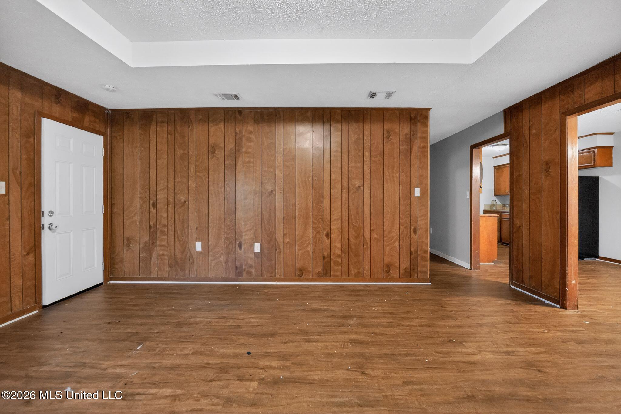 2137 Thousand Oaks Drive Property Photo 11