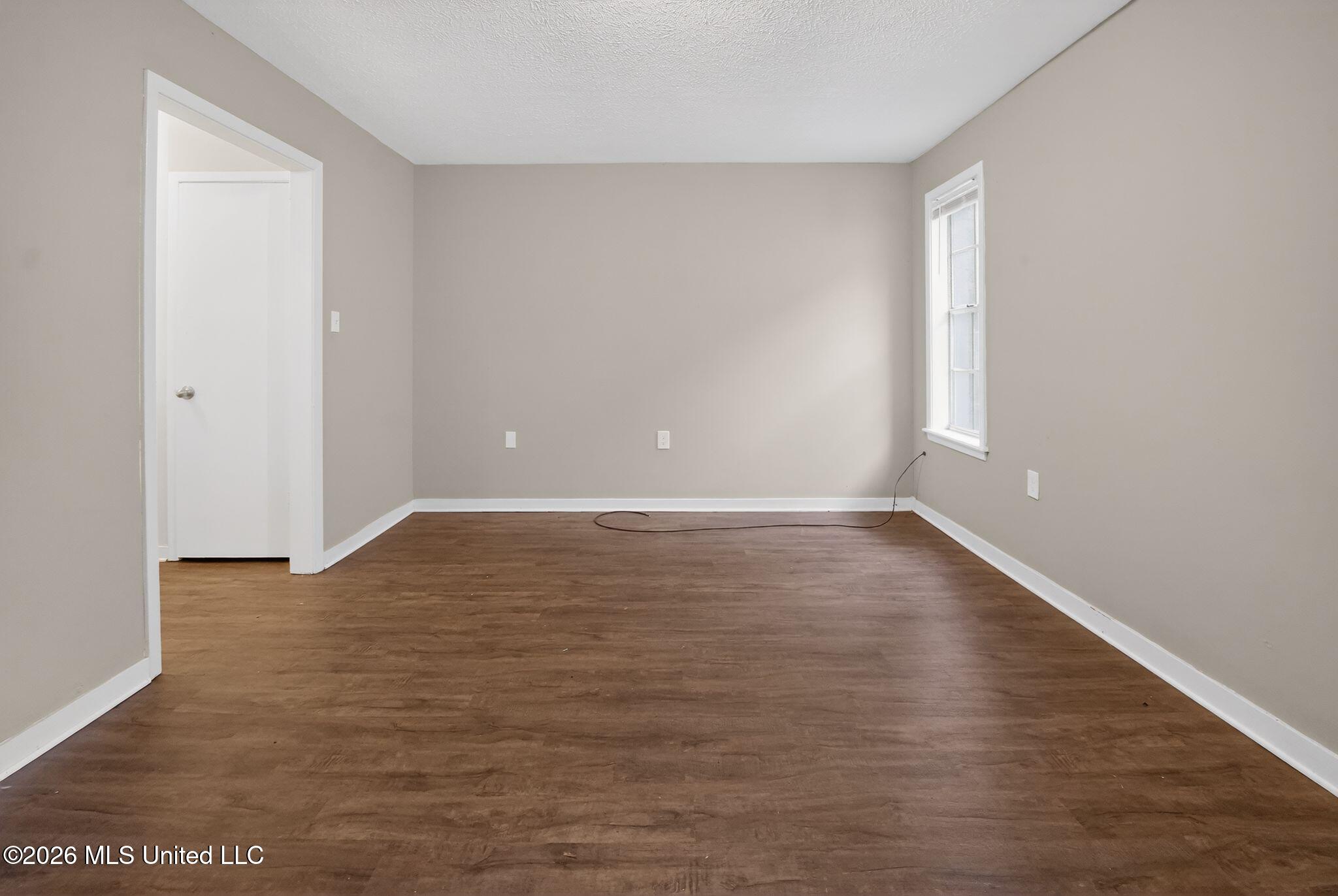 2137 Thousand Oaks Drive Property Photo 28
