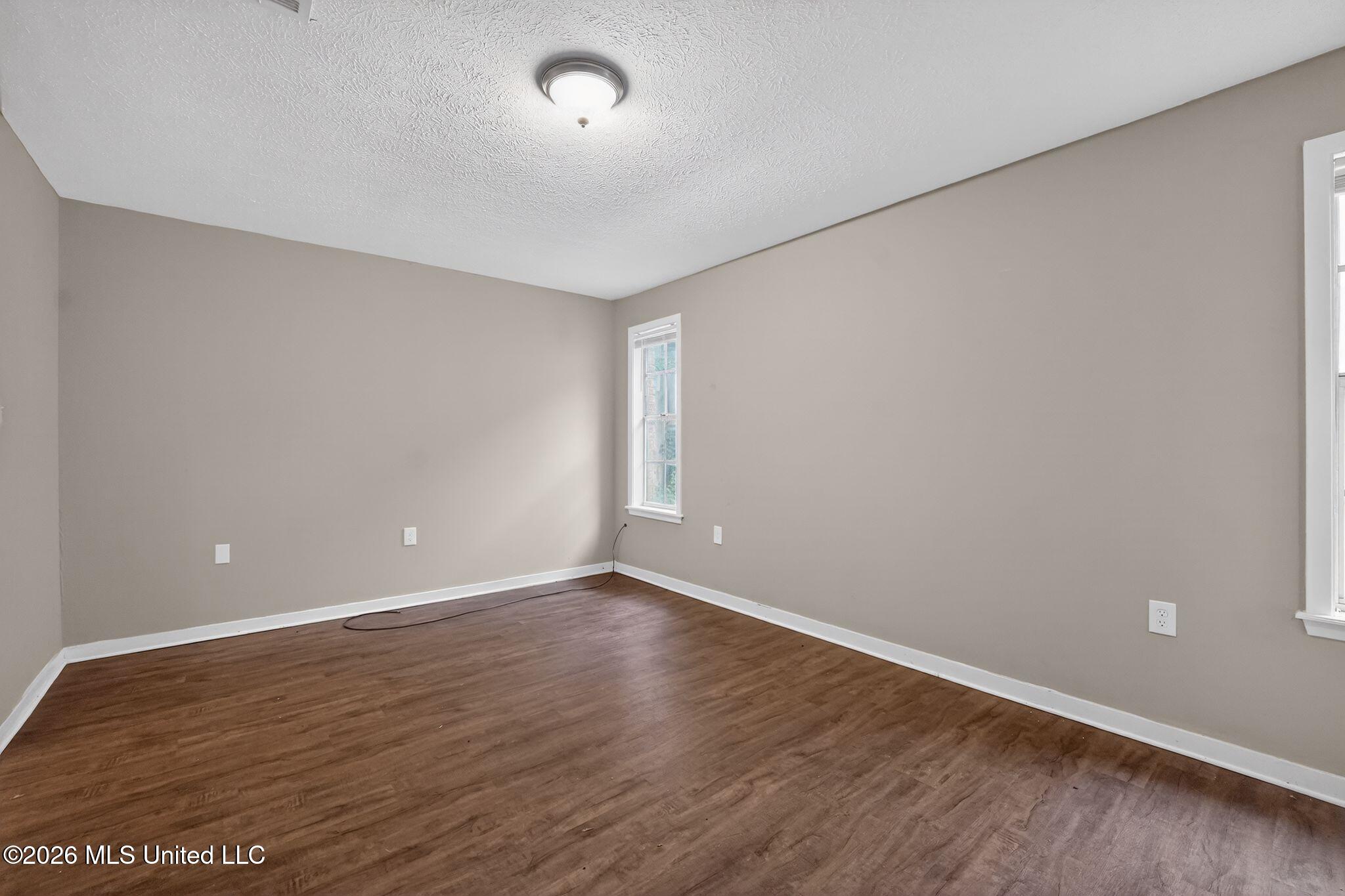 2137 Thousand Oaks Drive Property Photo 29