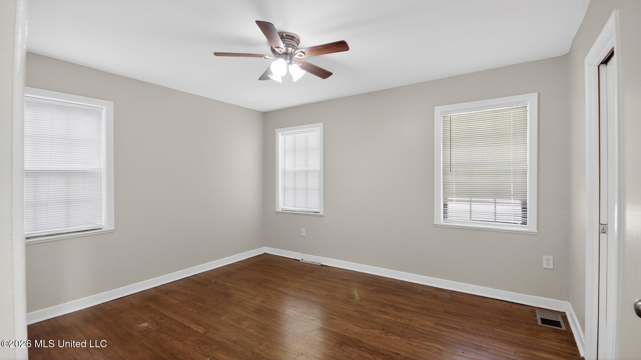 2696 Pinedale Street Property Photo 8