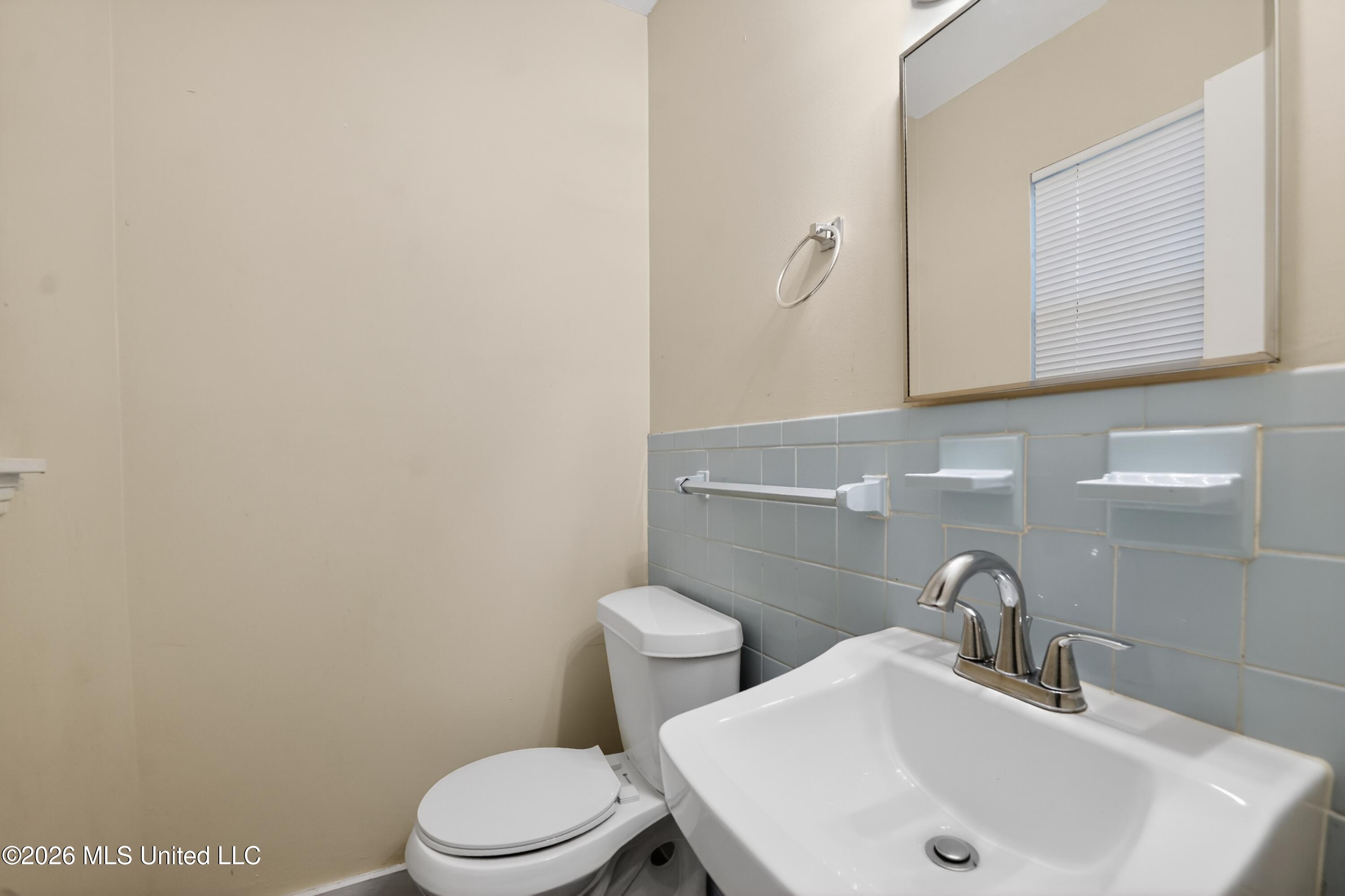 1734 Wood Glen Property Photo 22