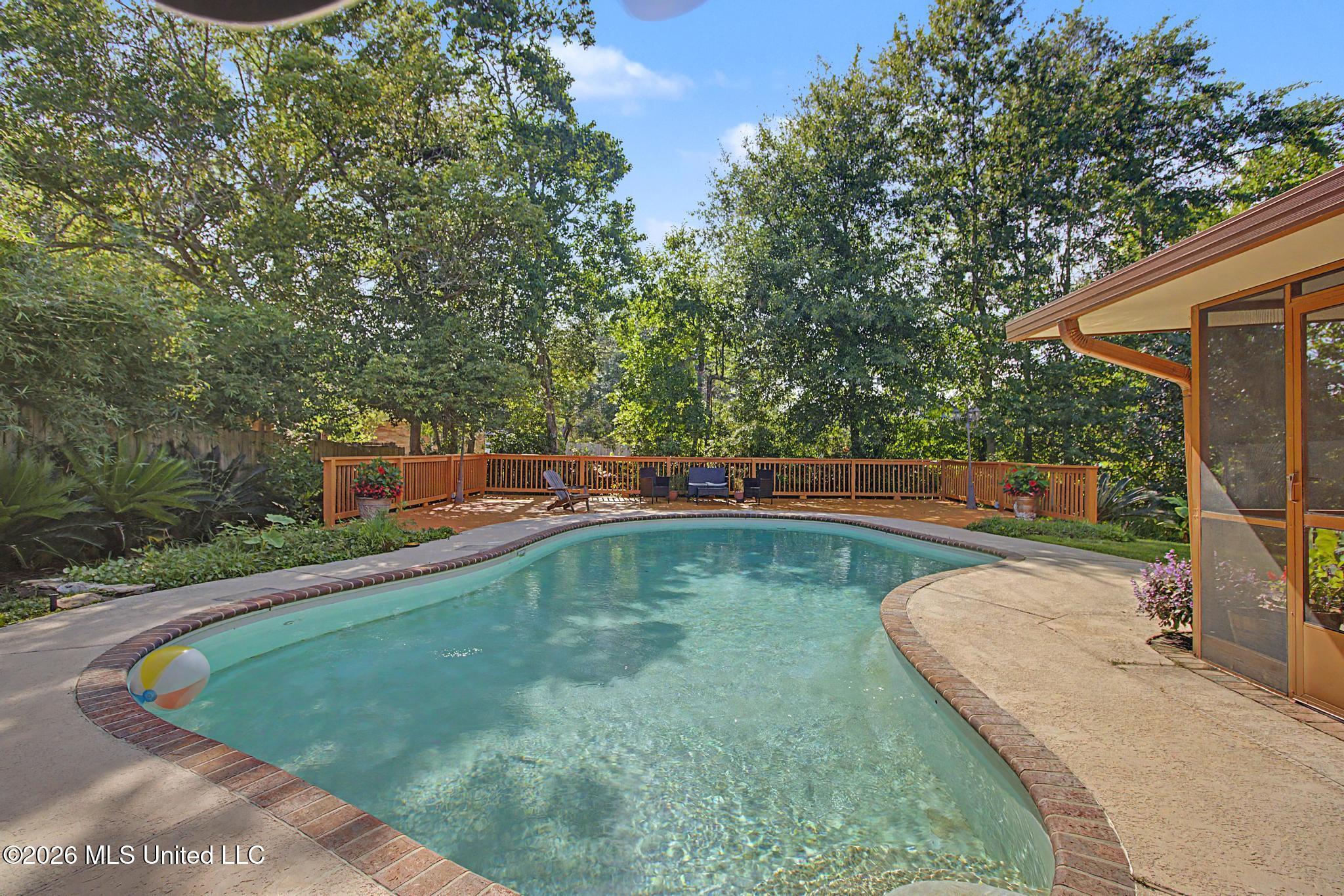 615 N Haven Drive Property Photo 2