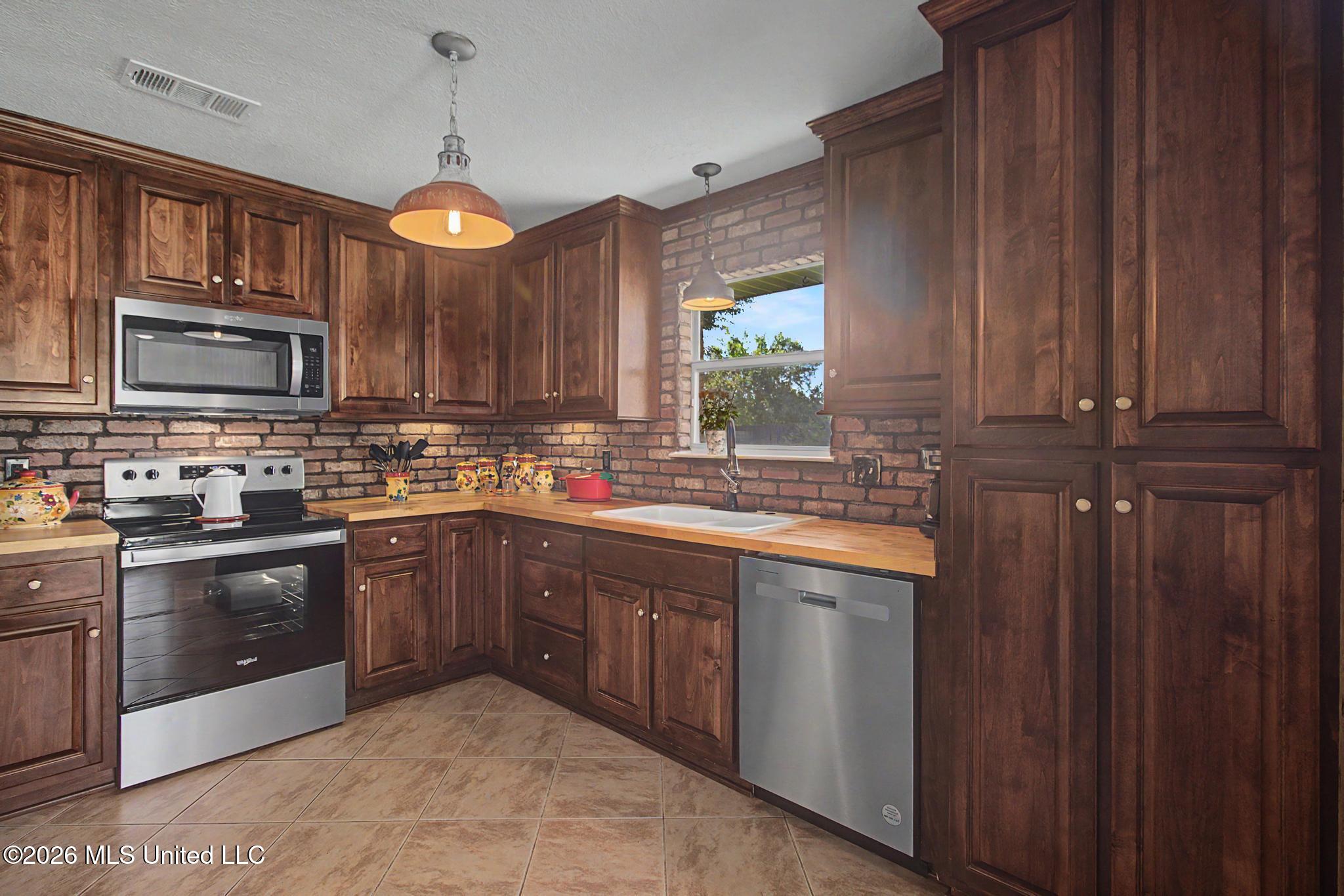 615 N Haven Drive Property Photo 11