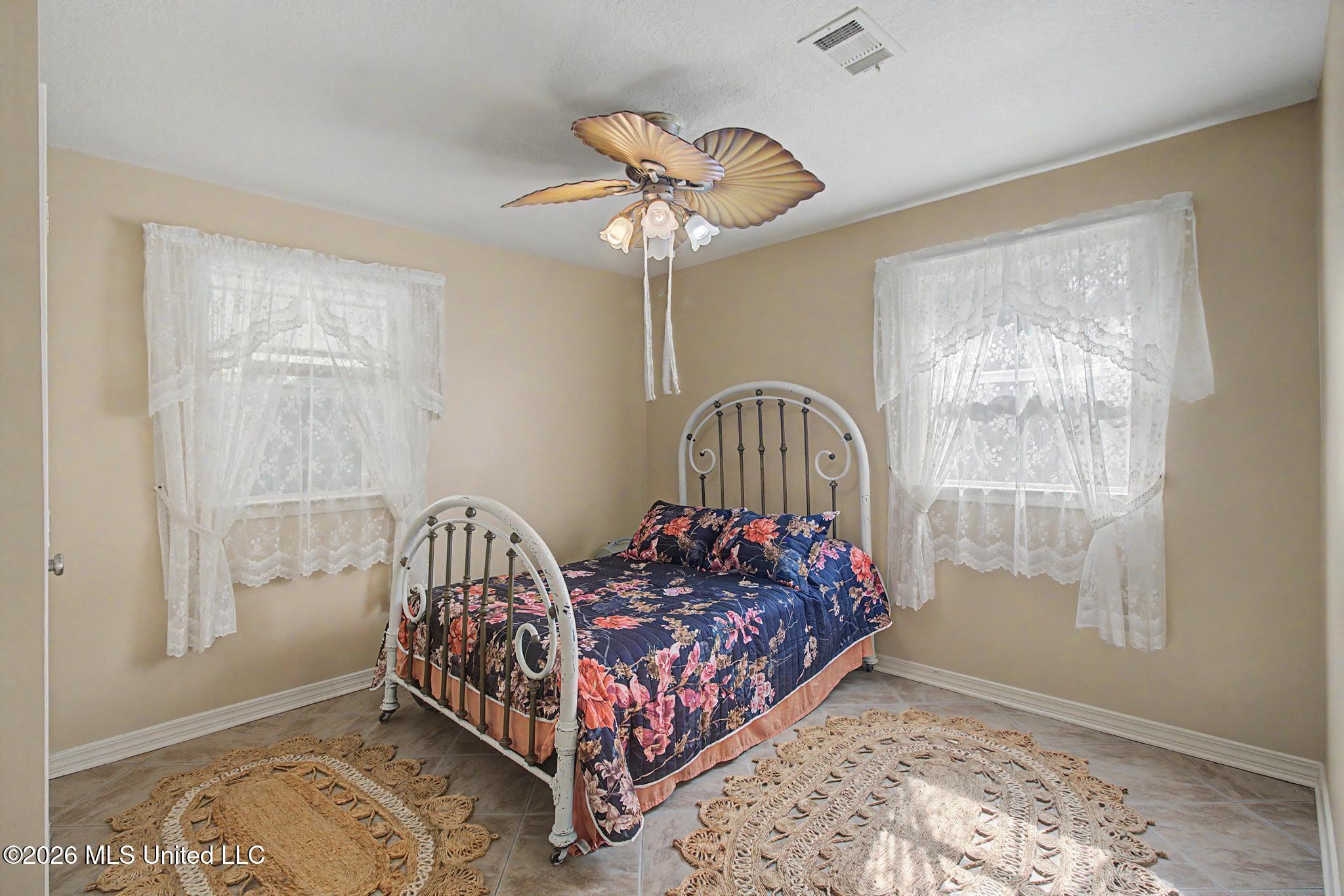 615 N Haven Drive Property Photo 16