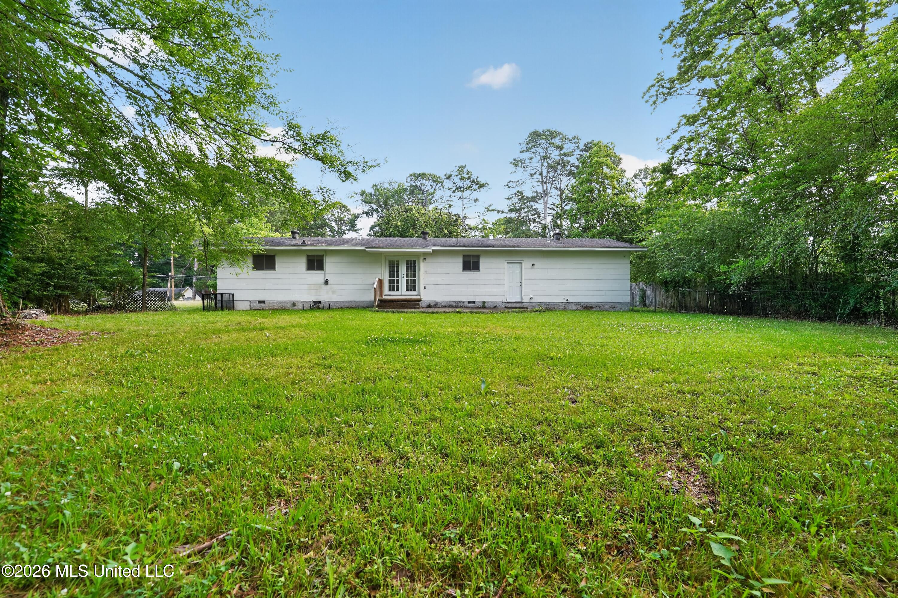 1235 Adkins Boulevard Property Photo 5
