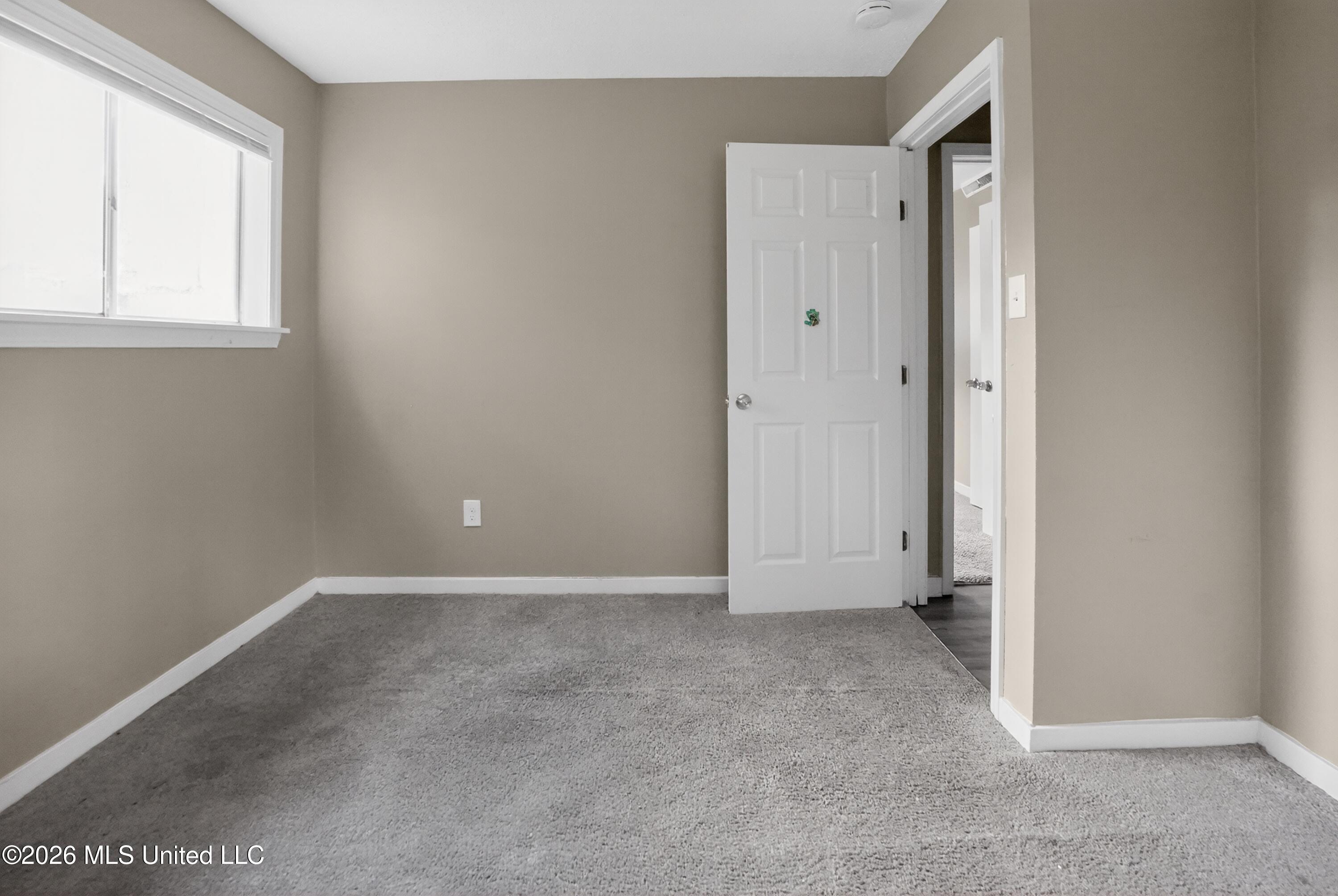 1235 Adkins Boulevard Property Photo 7
