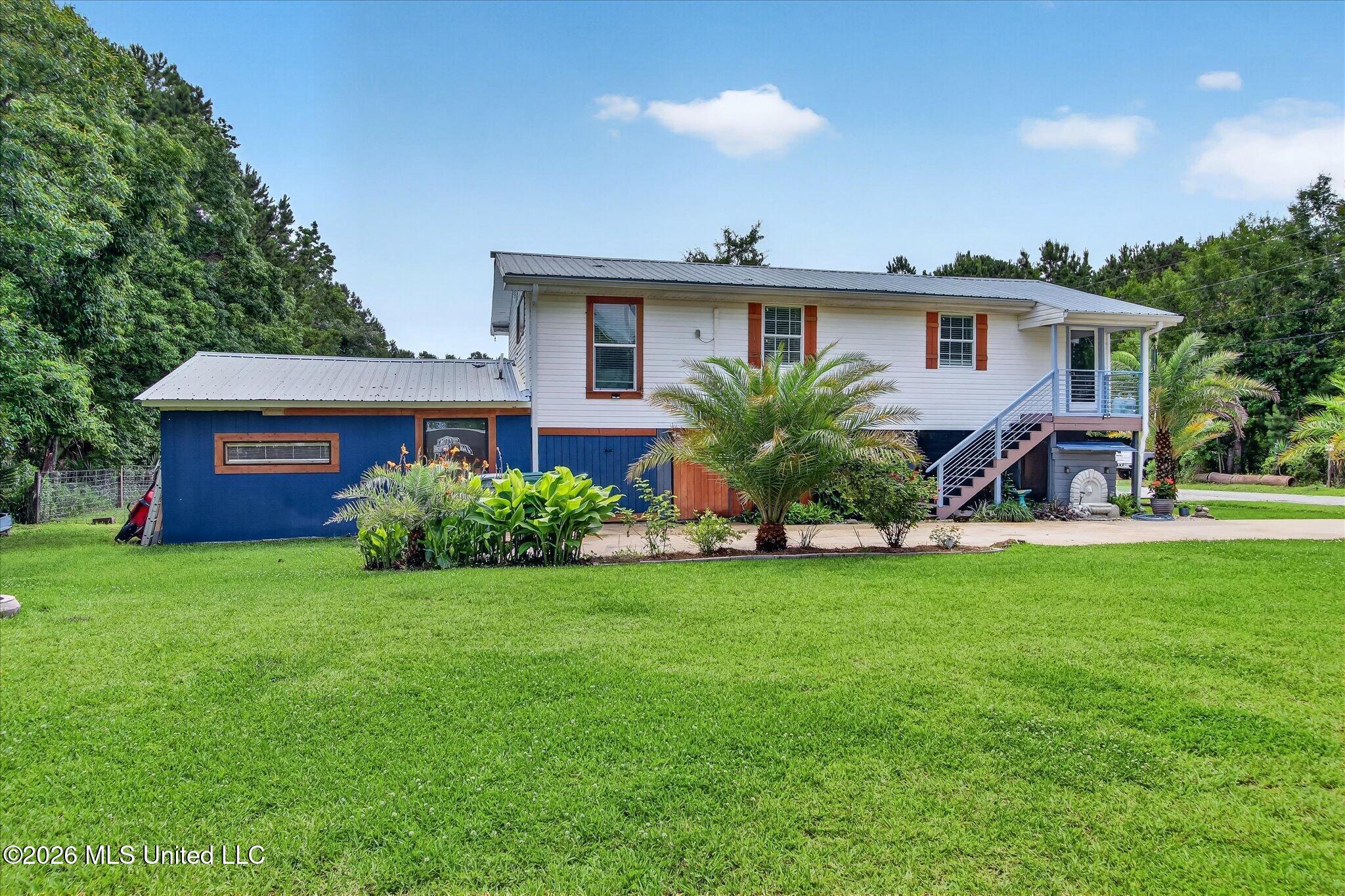 309 Beverly Street Property Photo 3