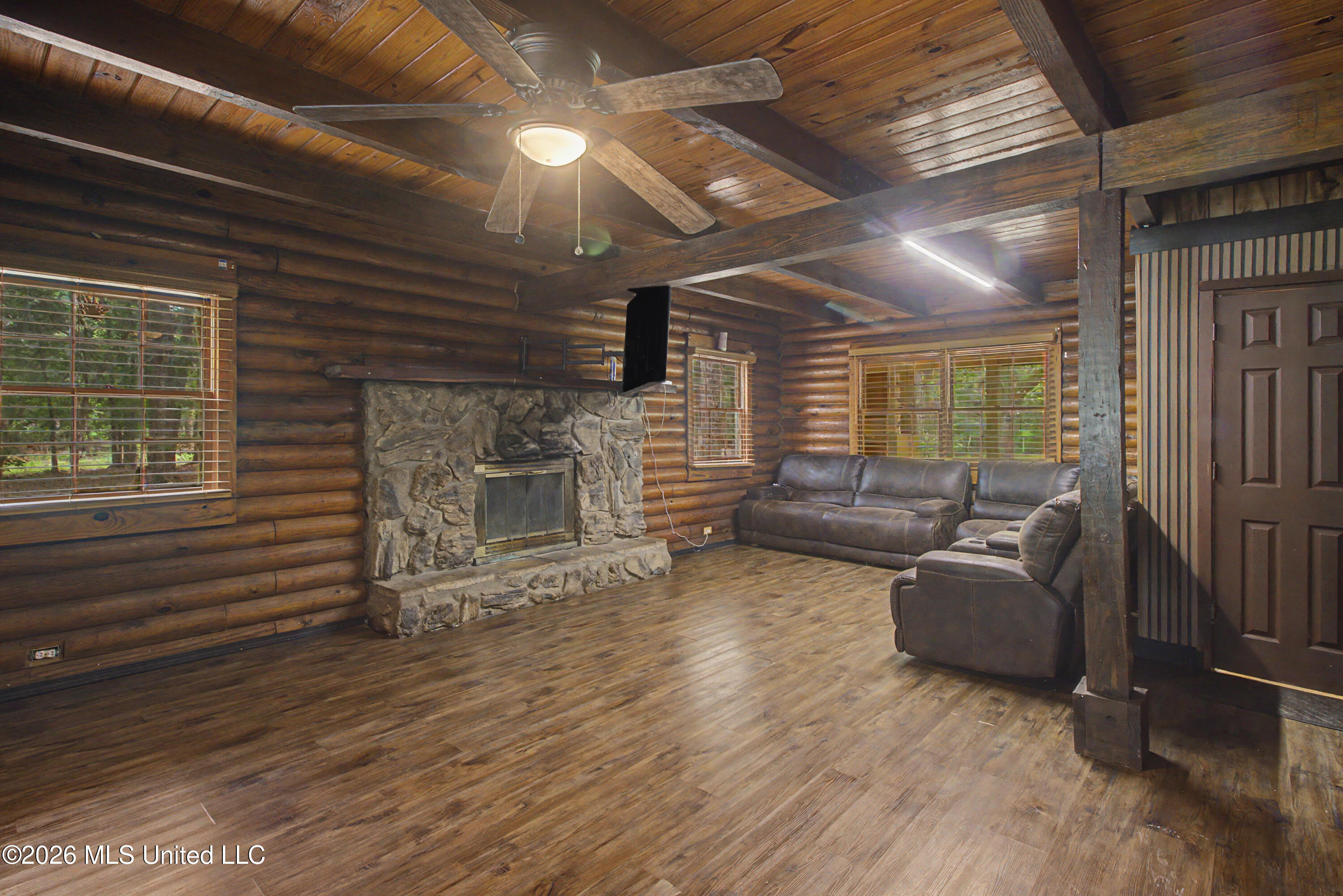 11021 Johns Bayou Road Property Photo 3