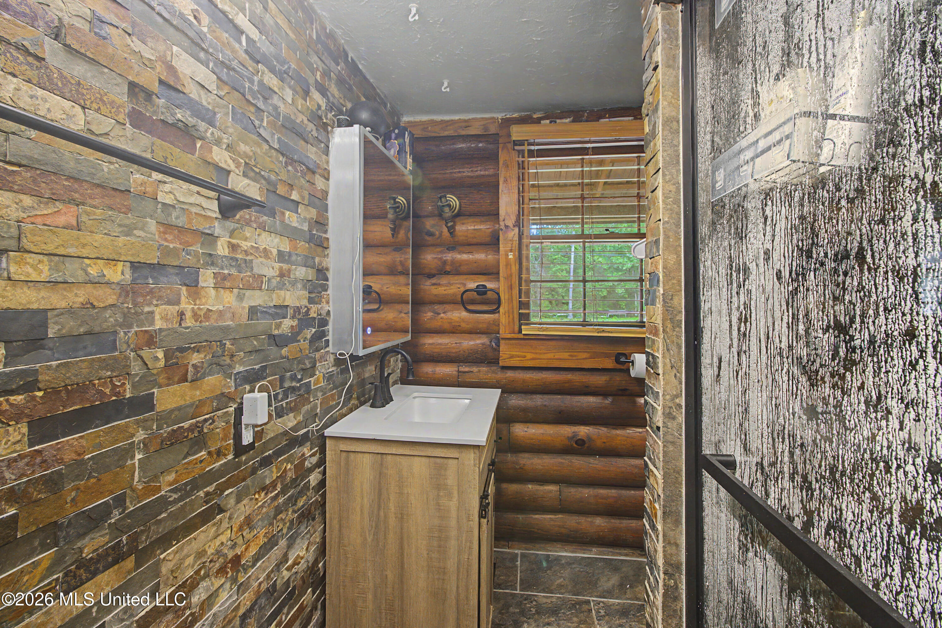 11021 Johns Bayou Road Property Photo 5