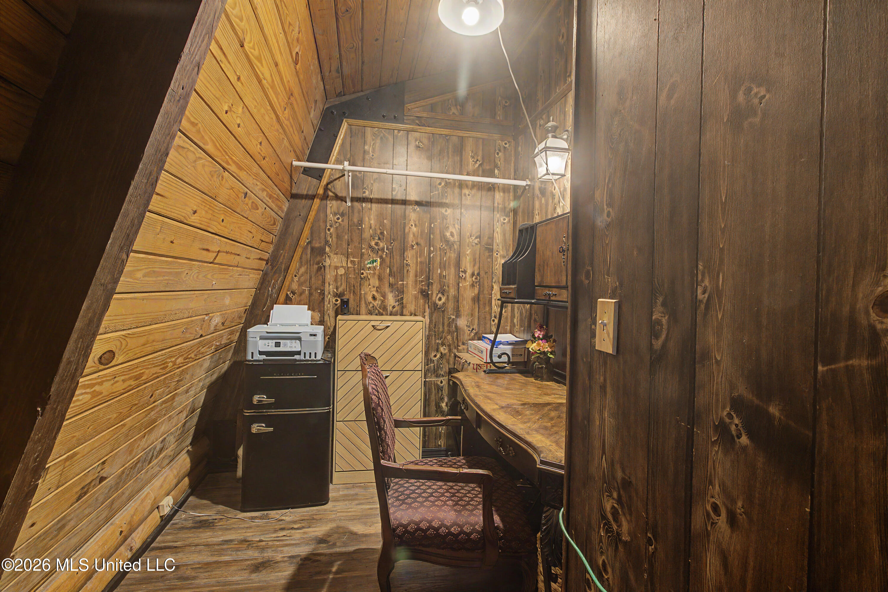 11021 Johns Bayou Road Property Photo 17