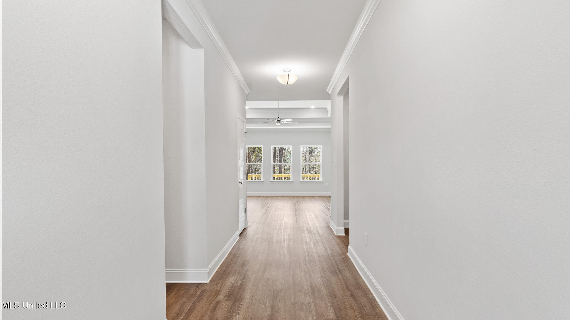 14216 Quill Avenue Property Photo 2