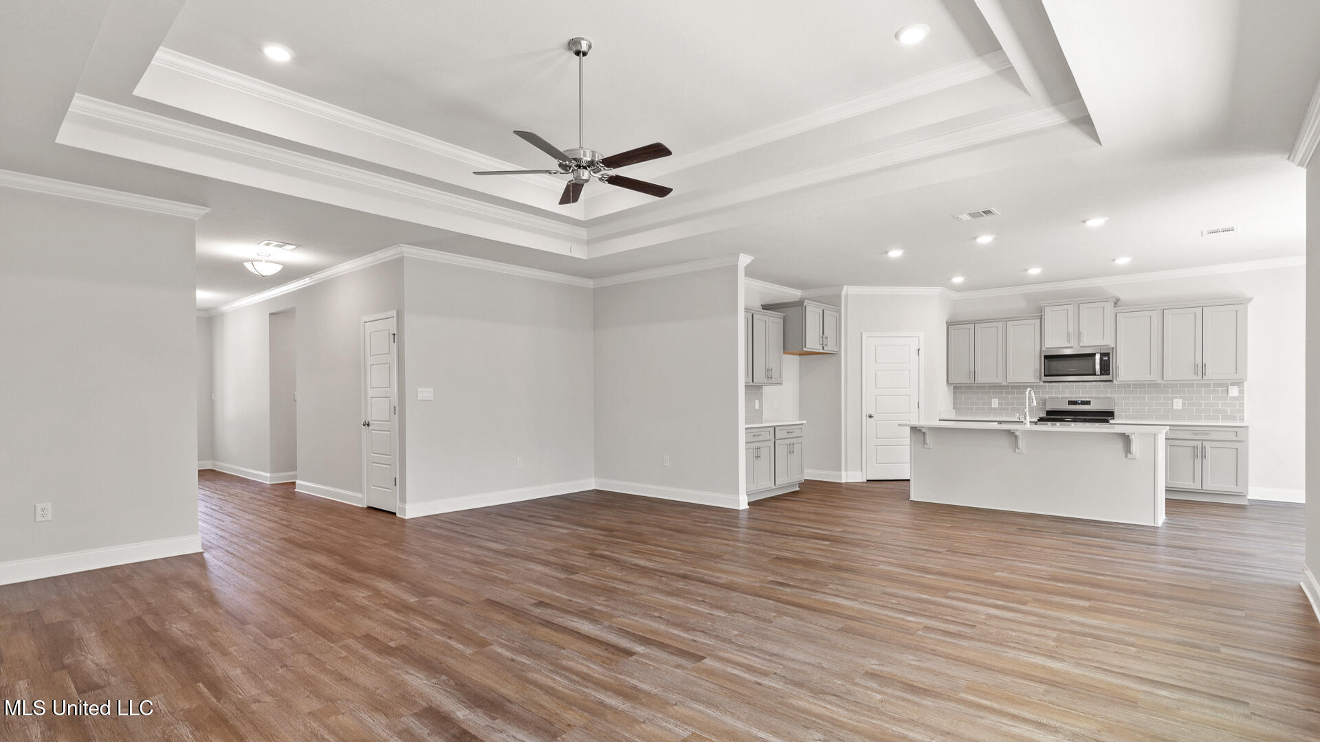 14216 Quill Avenue Property Photo 17