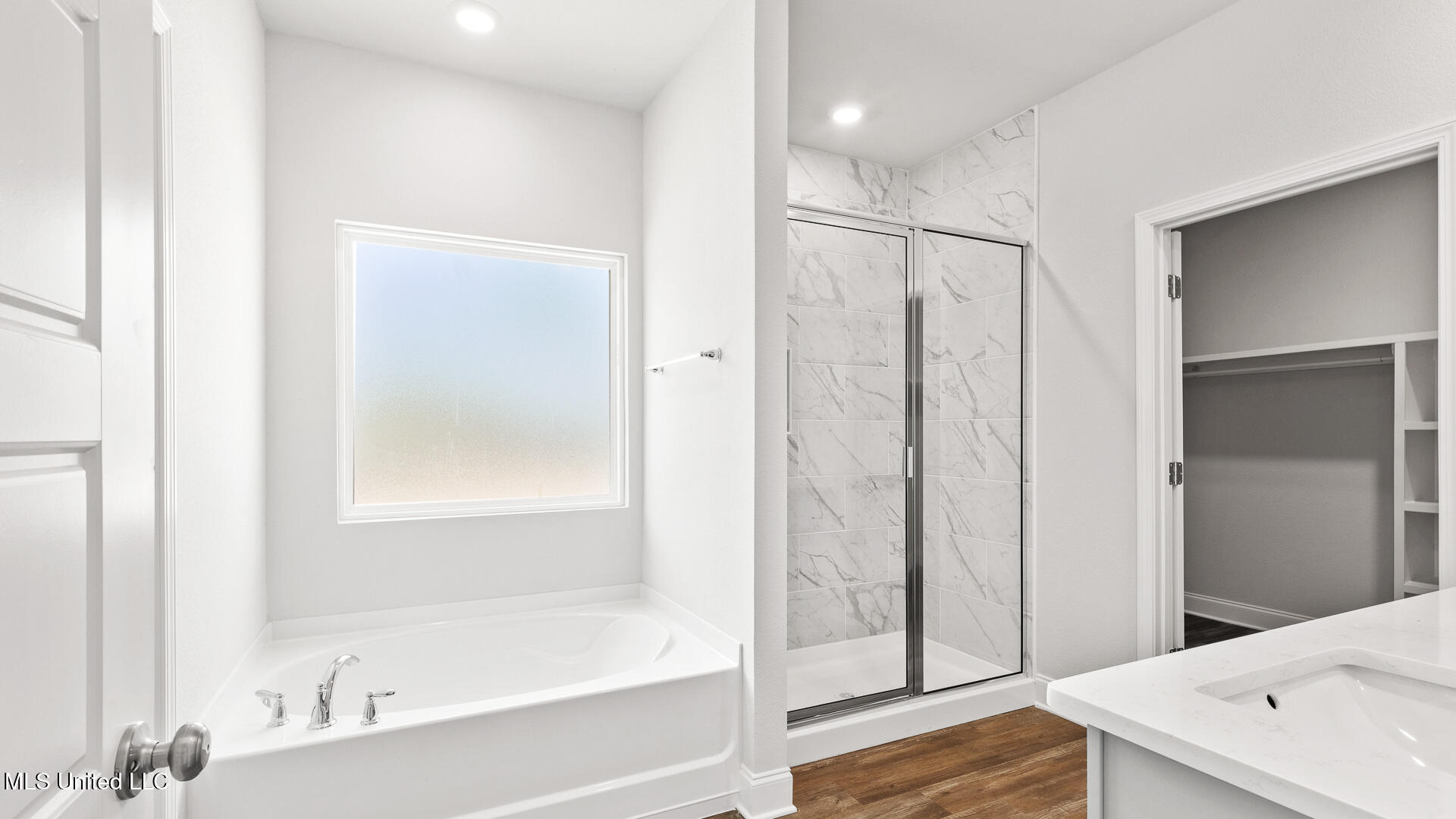 14216 Quill Avenue Property Photo 25