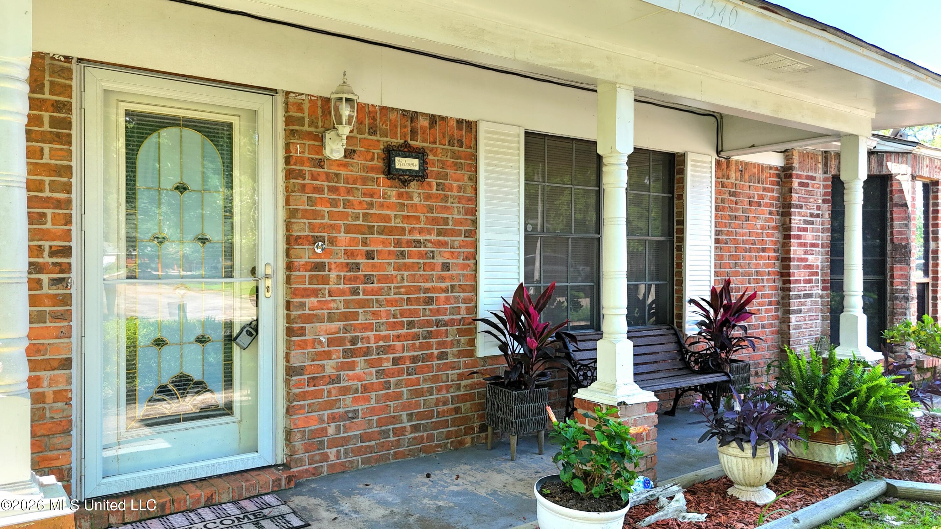 2540 George Street Property Photo 4