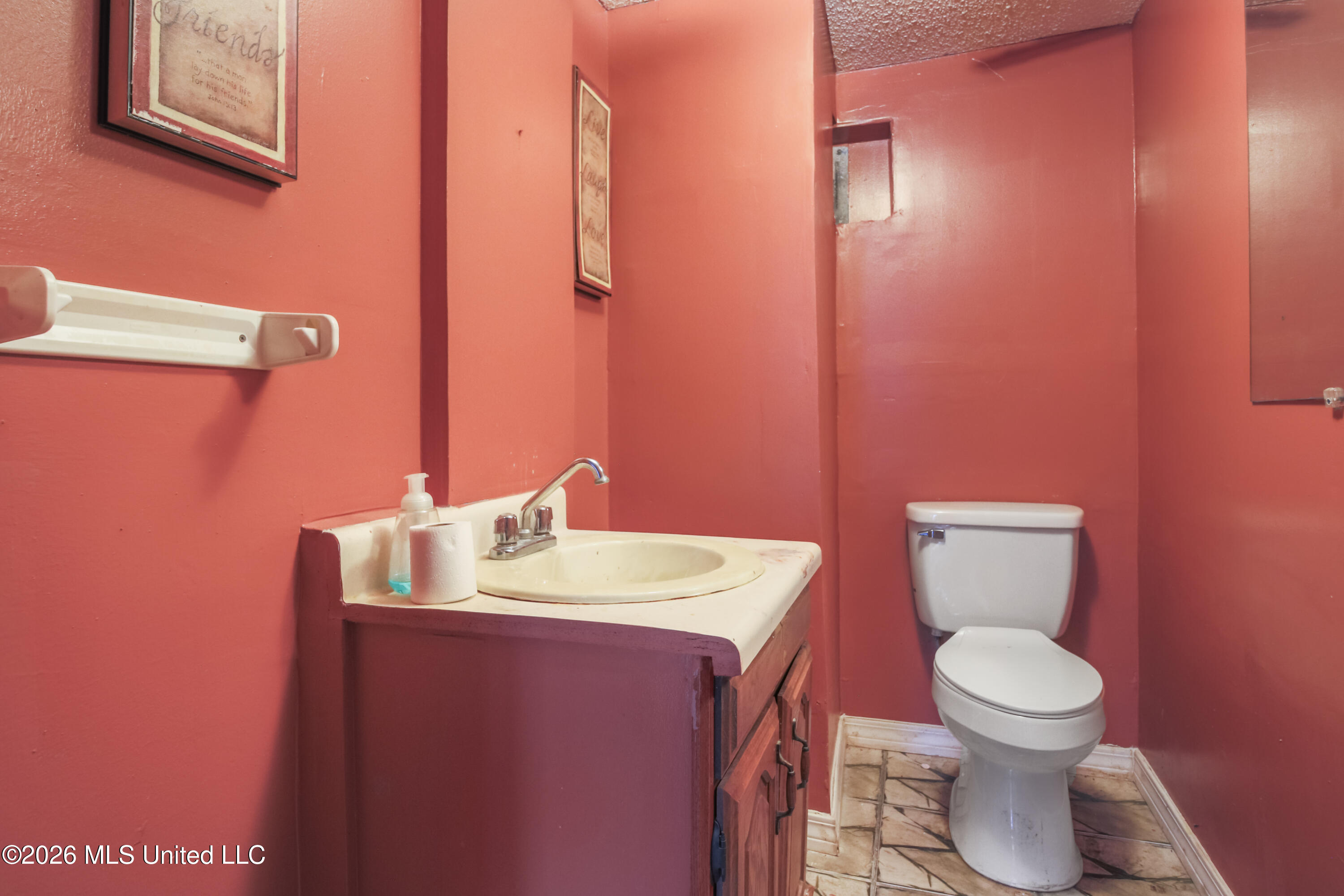 2540 George Street Property Photo 12