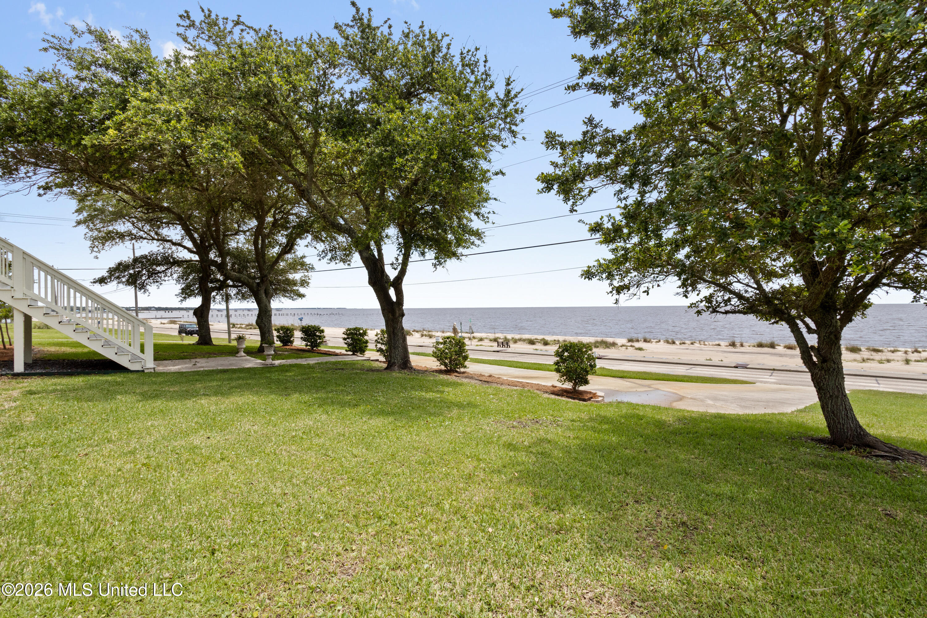300 S Beach Boulevard Property Photo 8