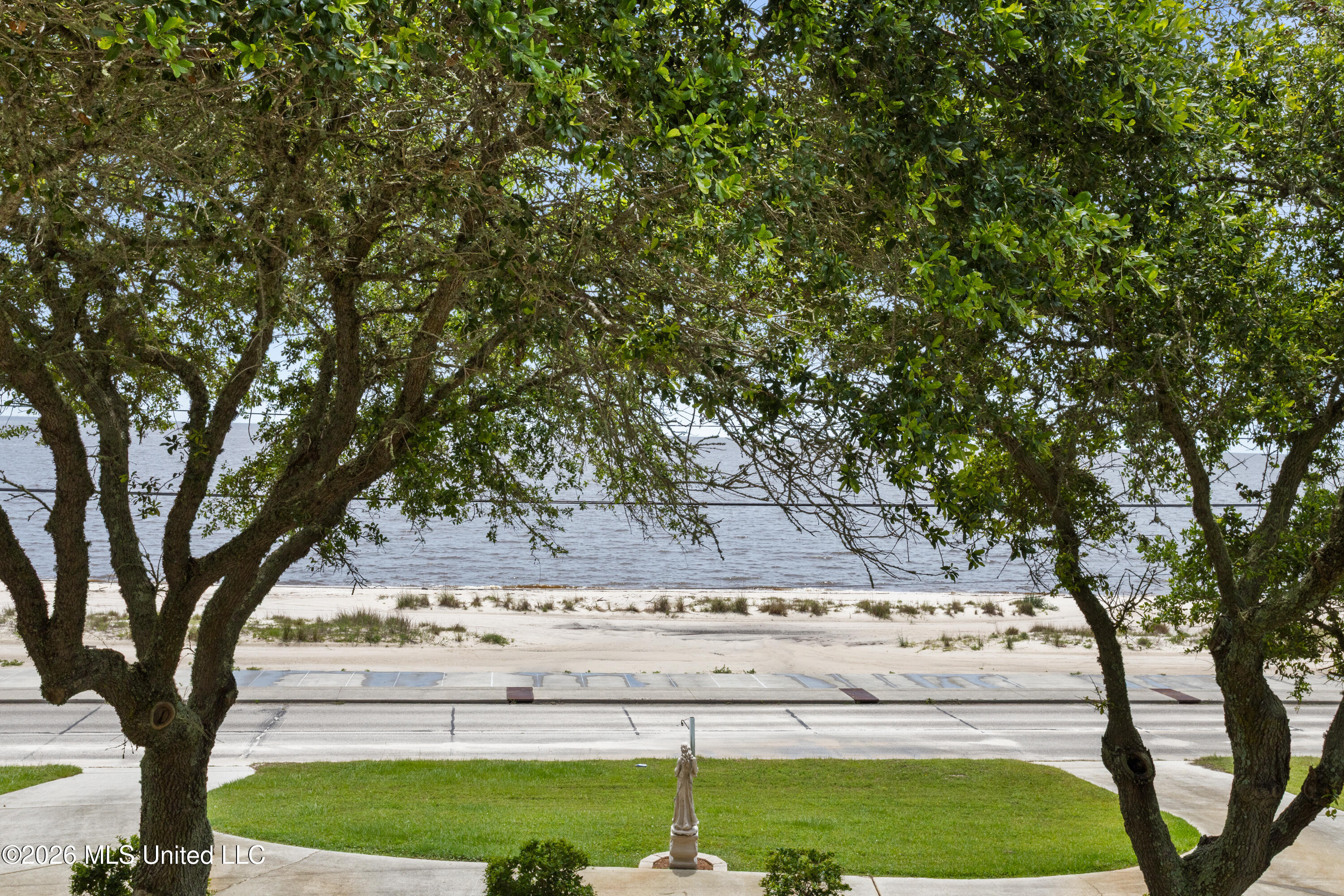 300 S Beach Boulevard Property Photo 11