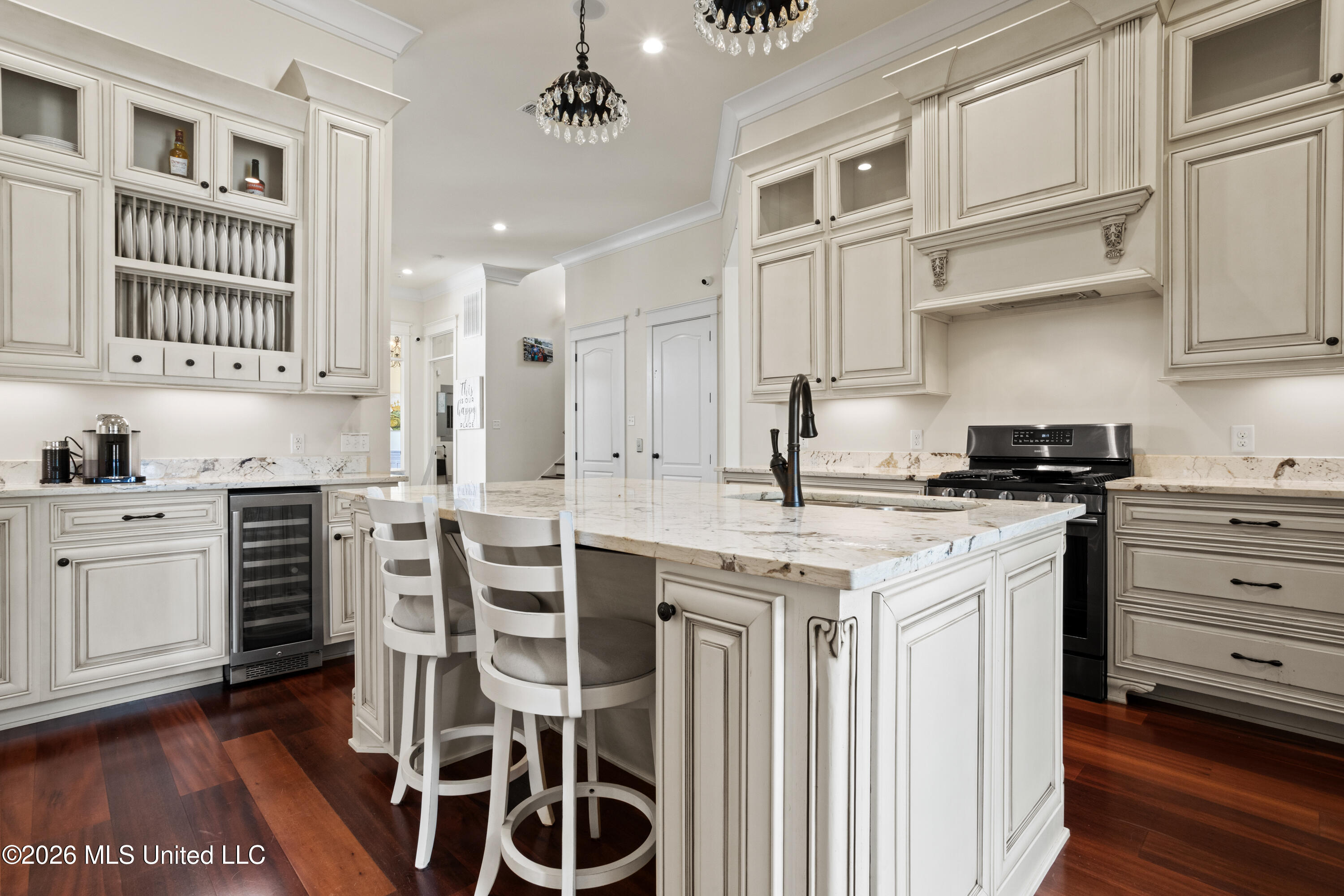 300 S Beach Boulevard Property Photo 25