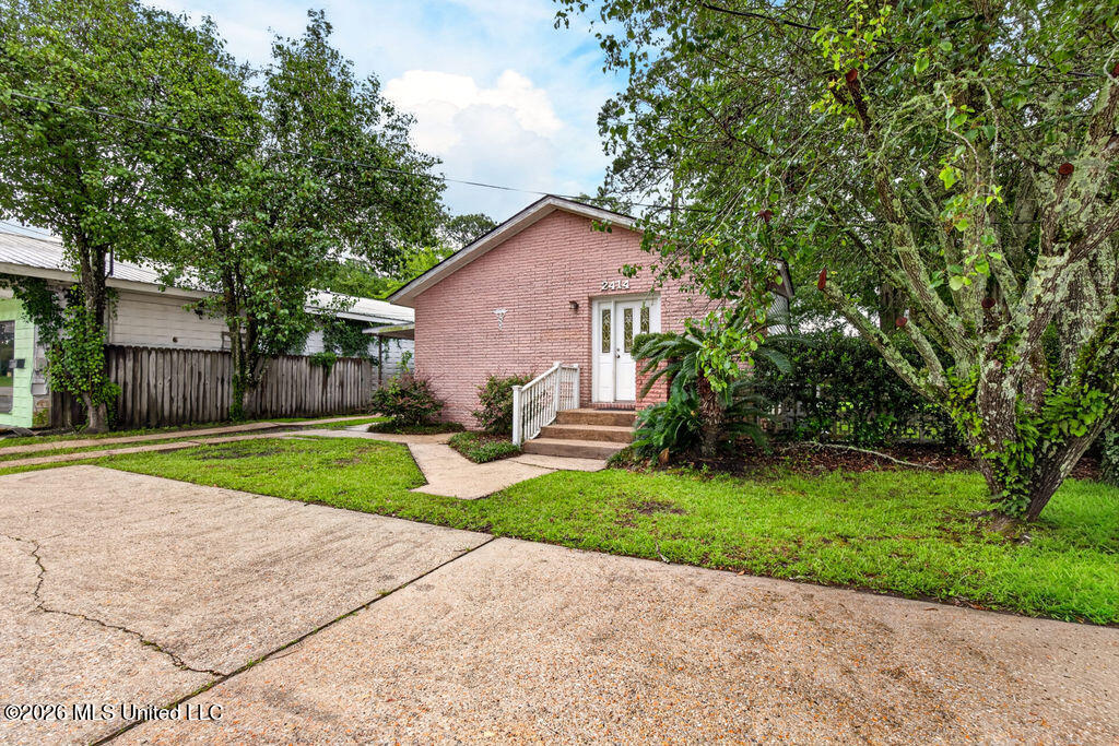 2414 Ingalls Avenue Property Photo 3
