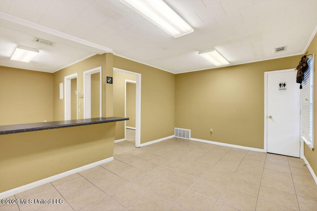 2414 Ingalls Avenue Property Photo 9