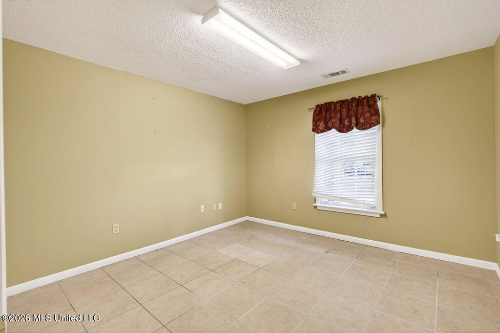 2414 Ingalls Avenue Property Photo 21