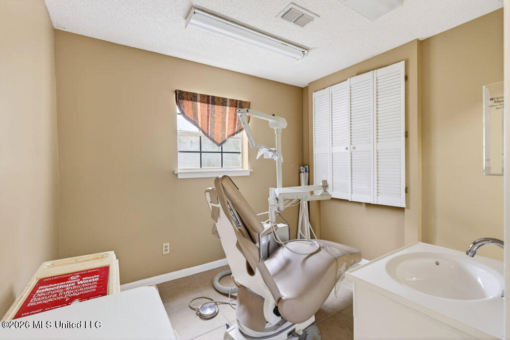2414 Ingalls Avenue Property Photo 24