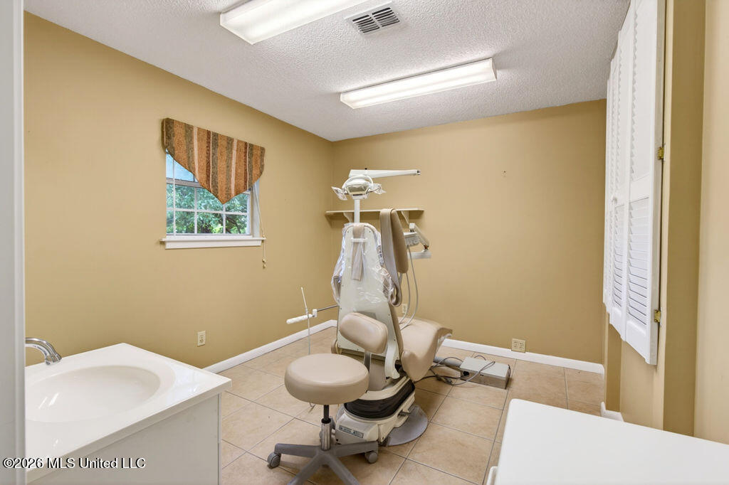 2414 Ingalls Avenue Property Photo 28