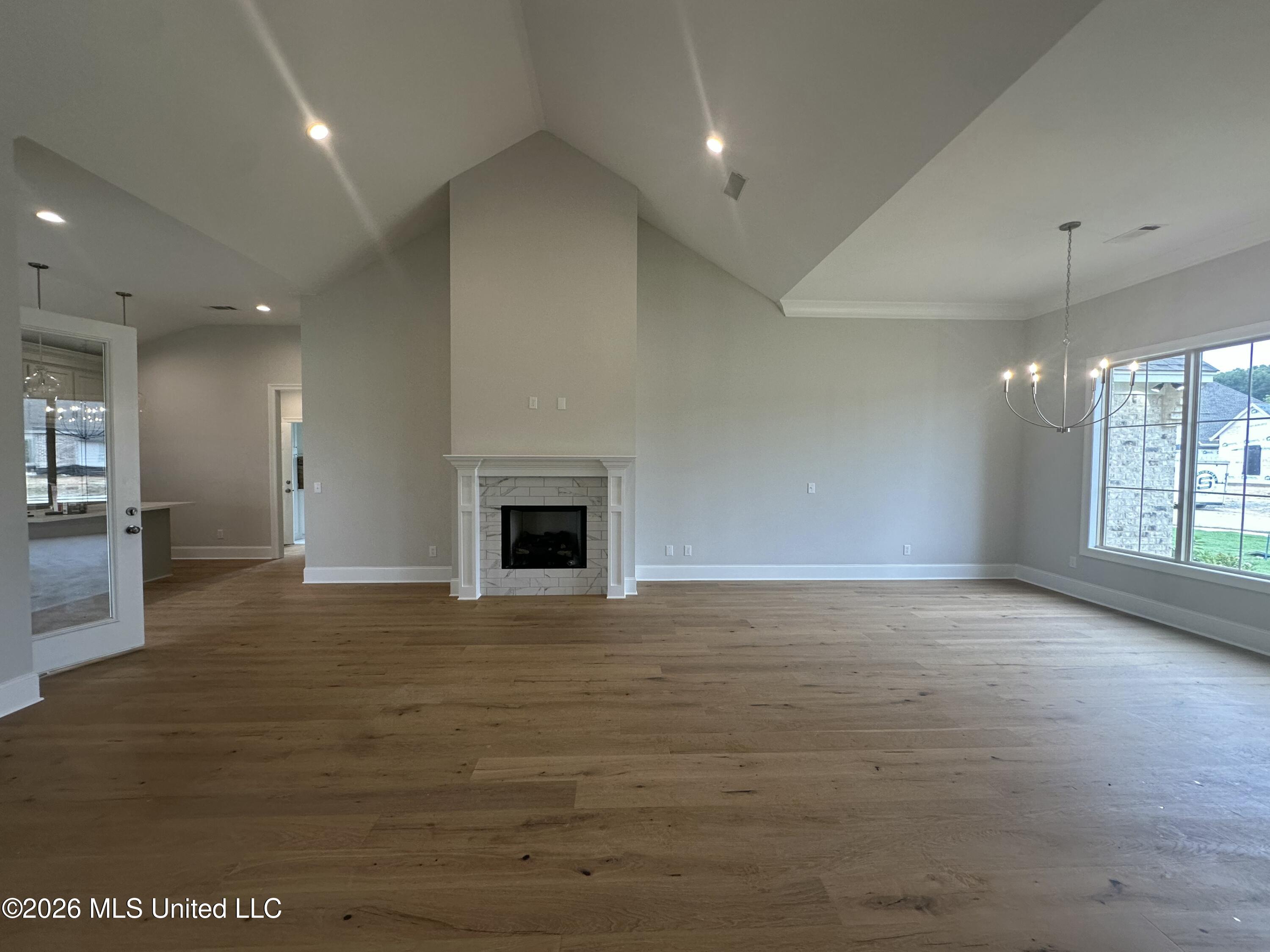 146 Mission Park Drive Property Photo 3