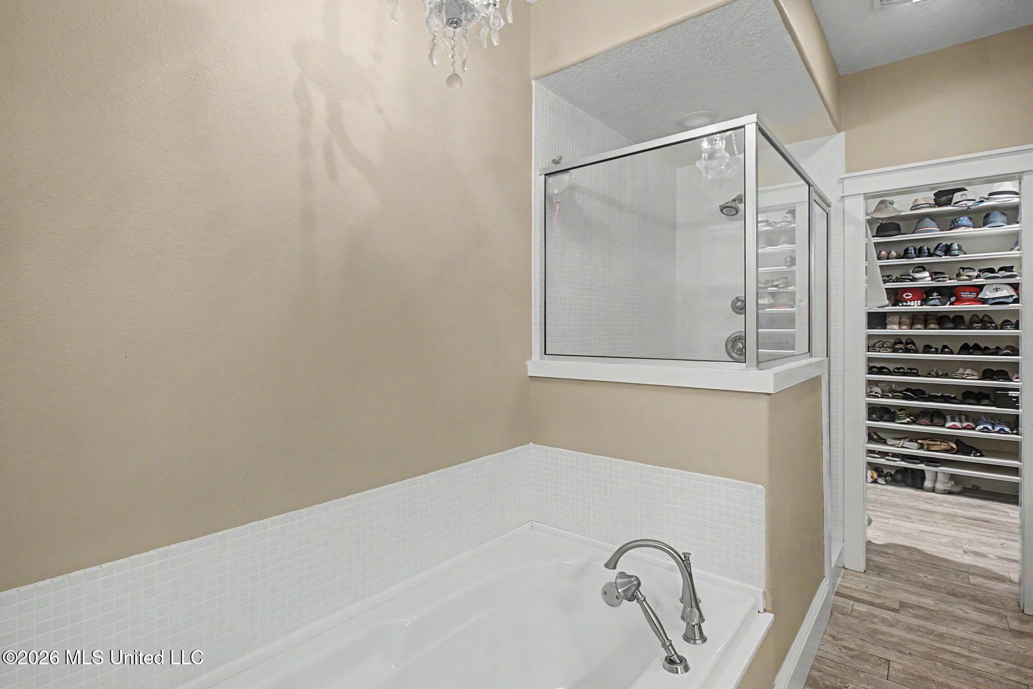 11353 Hattie K Drive Property Photo 24