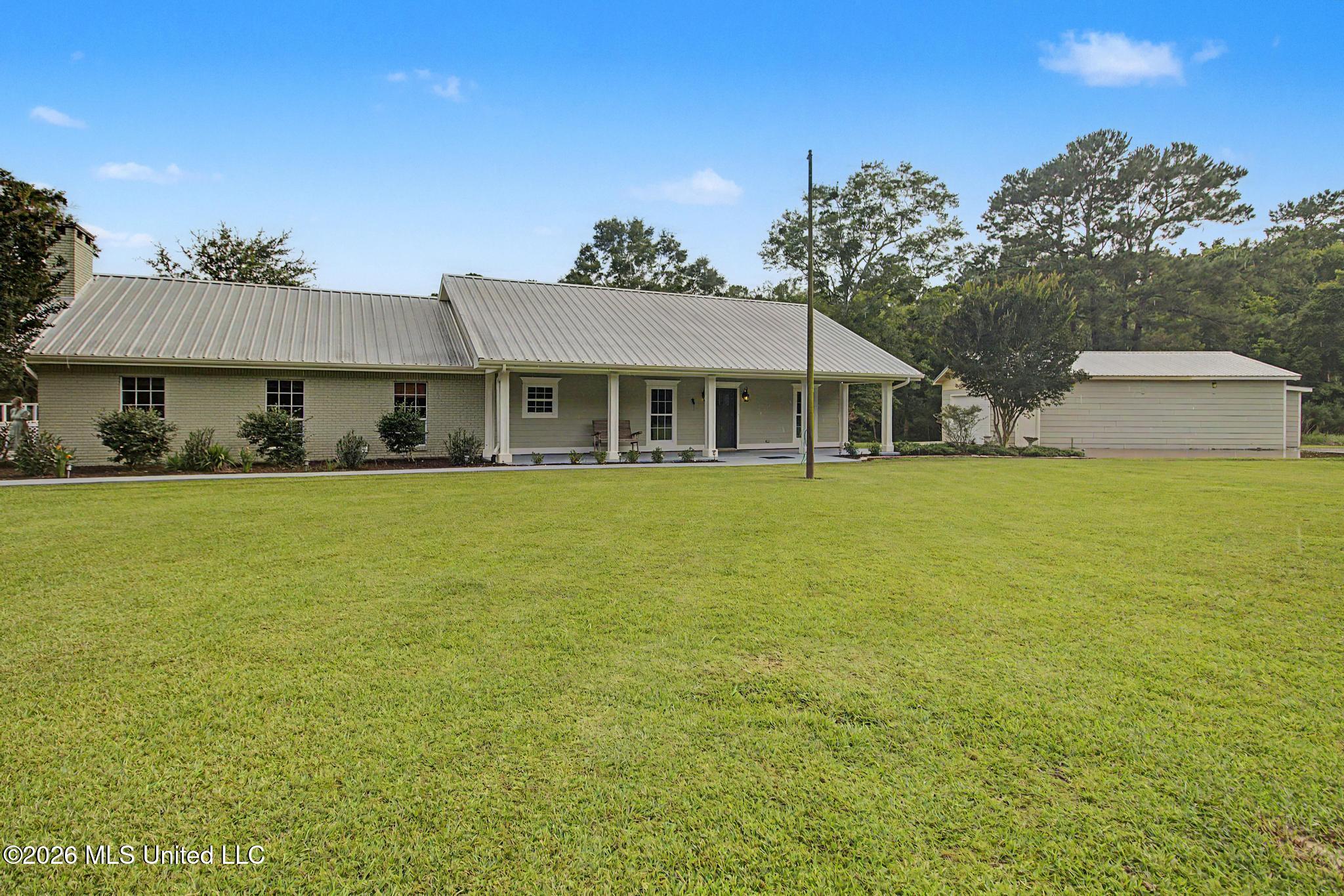 11353 Hattie K Drive Property Photo 38