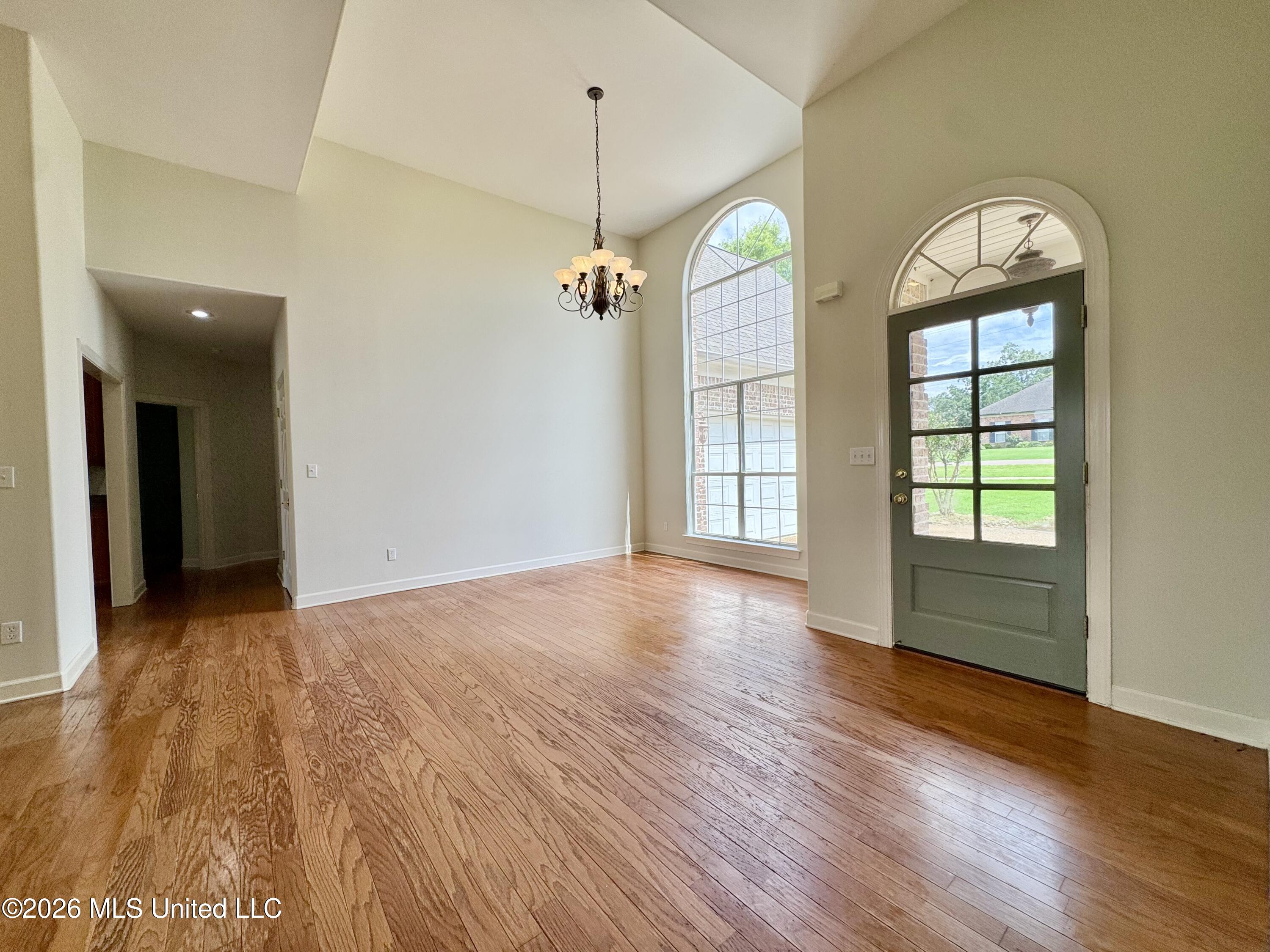 1868 Trapper Drive Property Photo 6