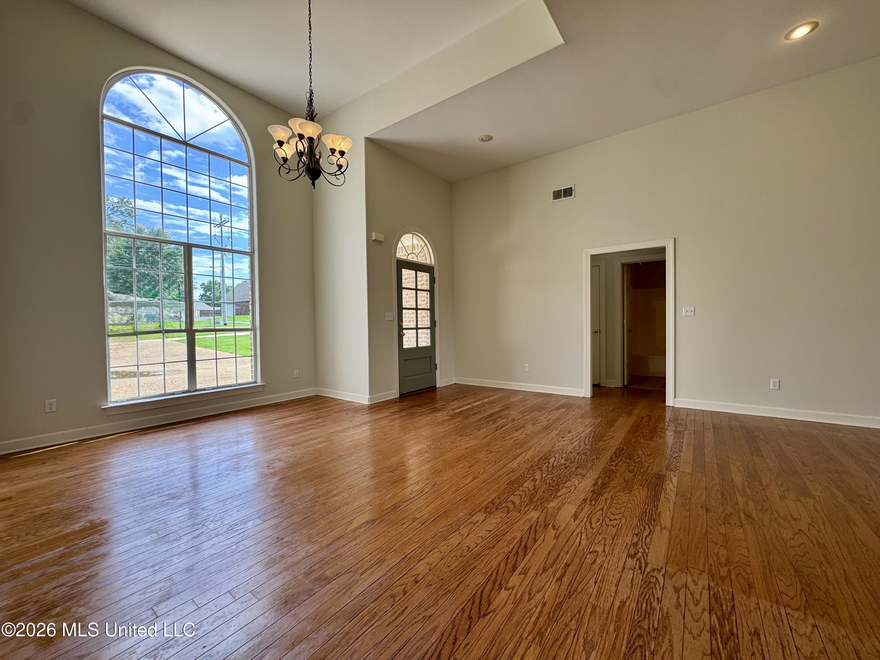 1868 Trapper Drive Property Photo 8