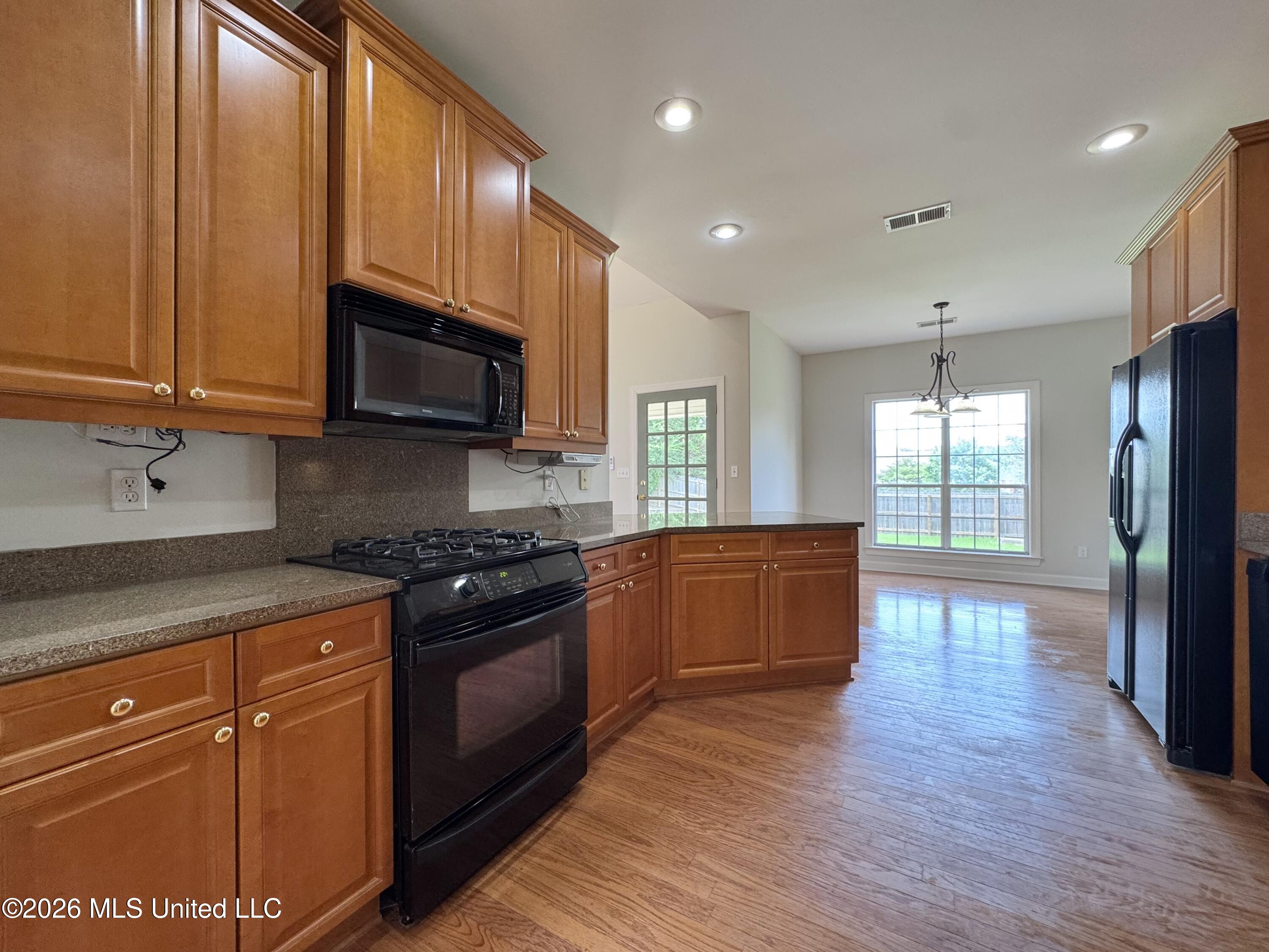 1868 Trapper Drive Property Photo 15