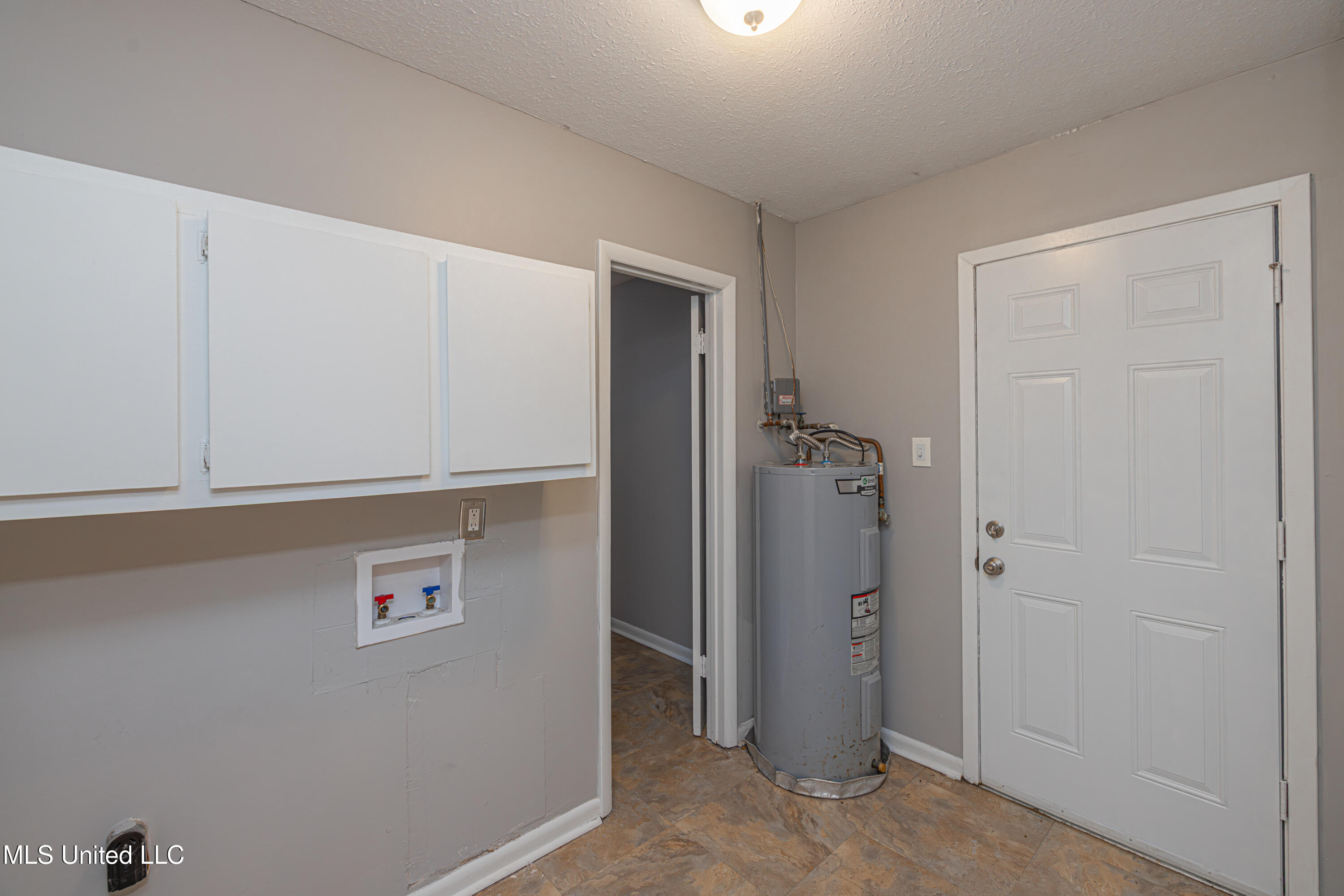 1011 Laurelwood Drive Property Photo 21