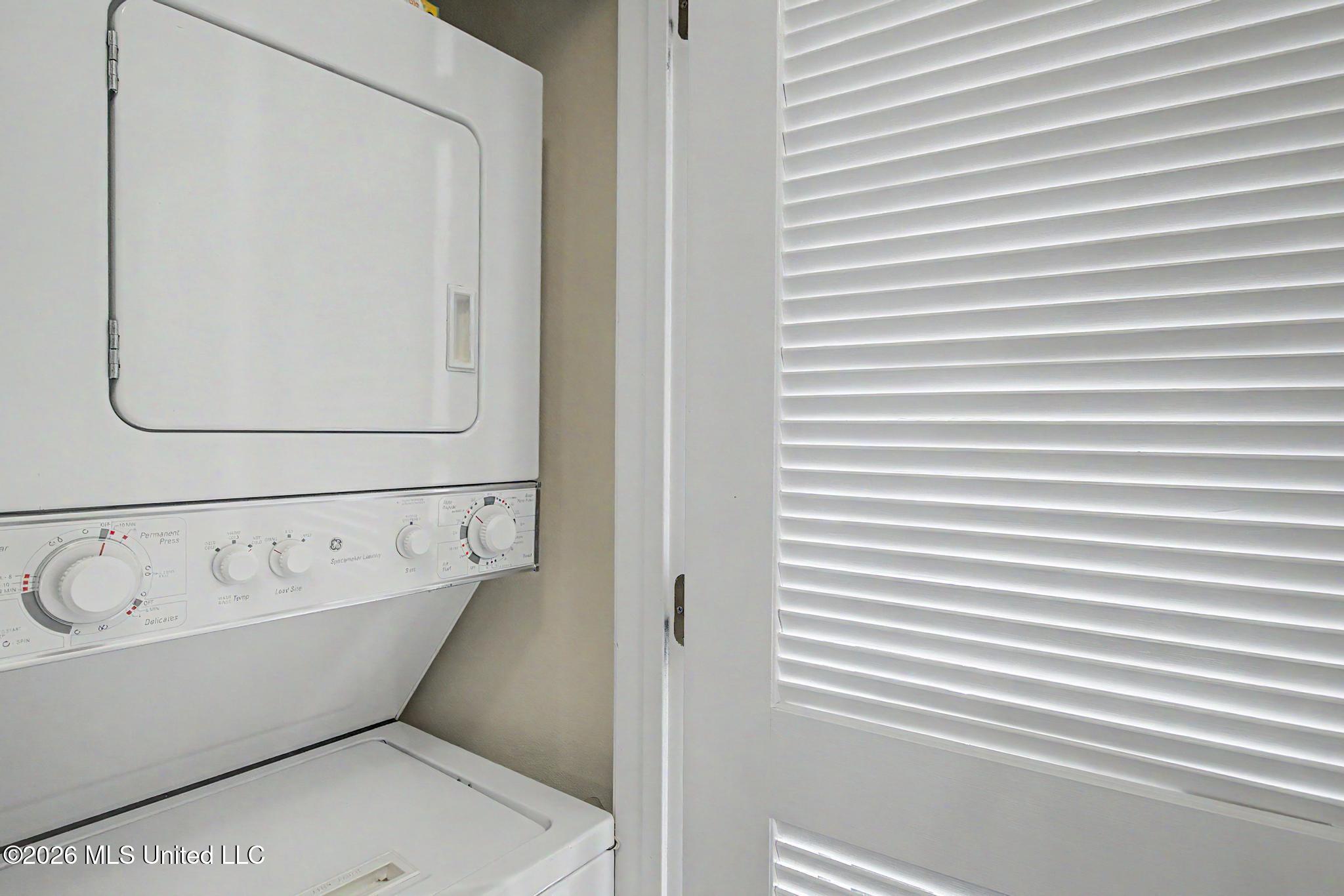 1664 Beach Boulevard Property Photo 10
