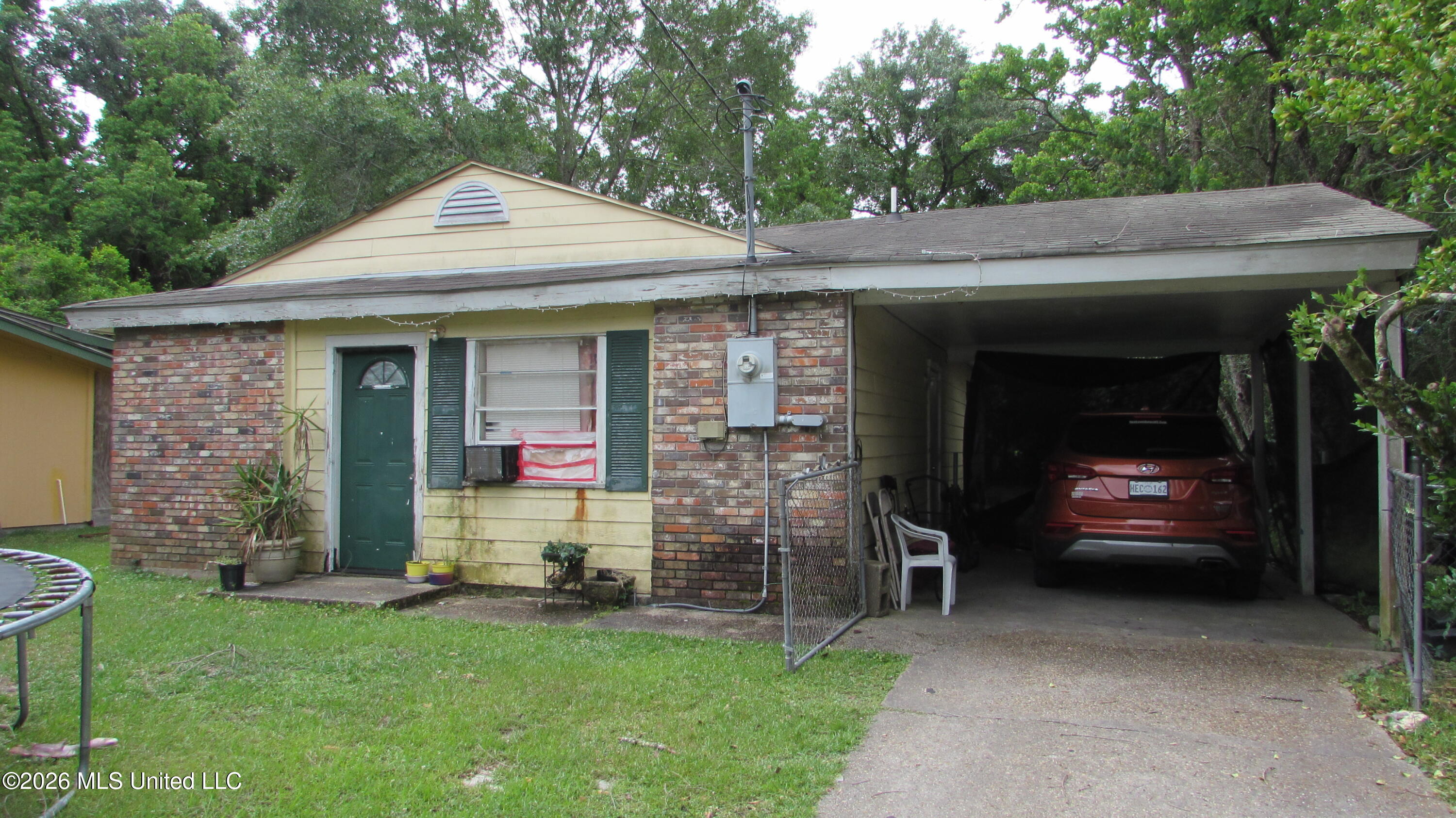 4011 Nassau Street Property Photo 1