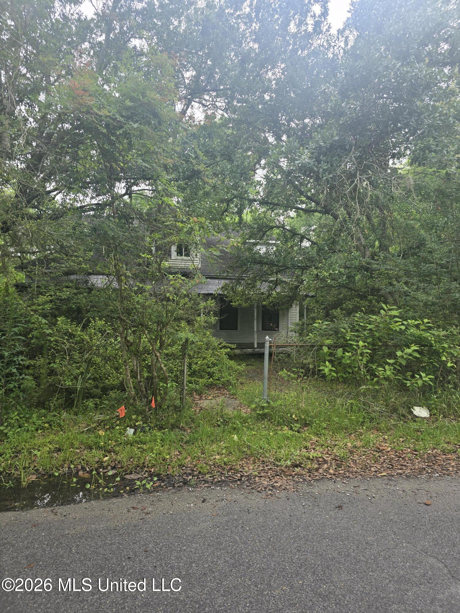 6505 Elder Ferry Road Property Photo 1