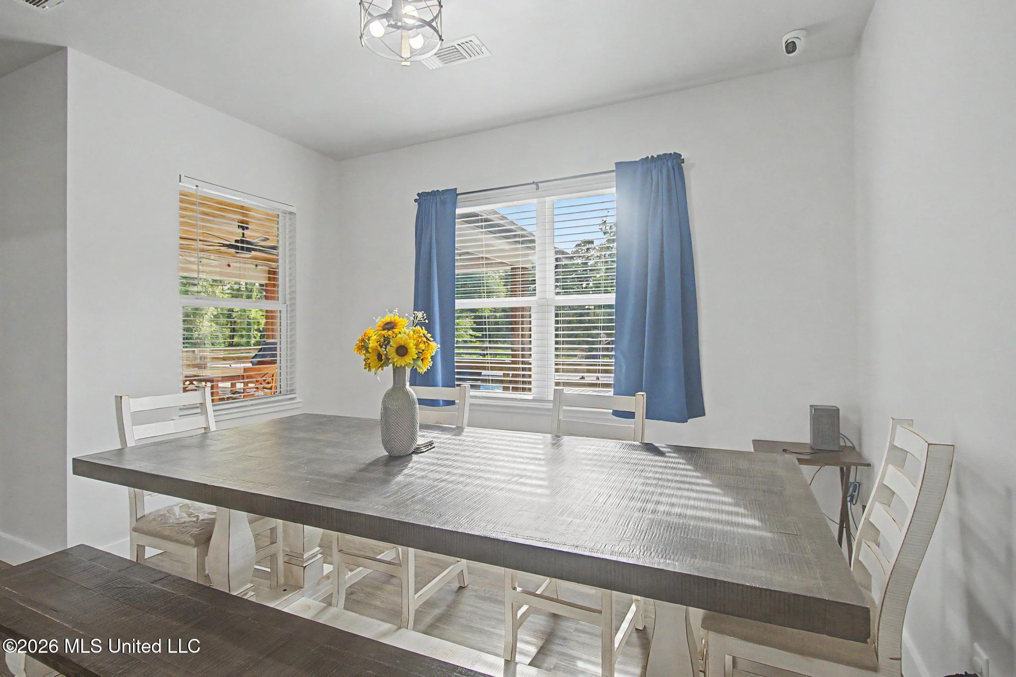 12496 Yet Road Property Photo 5